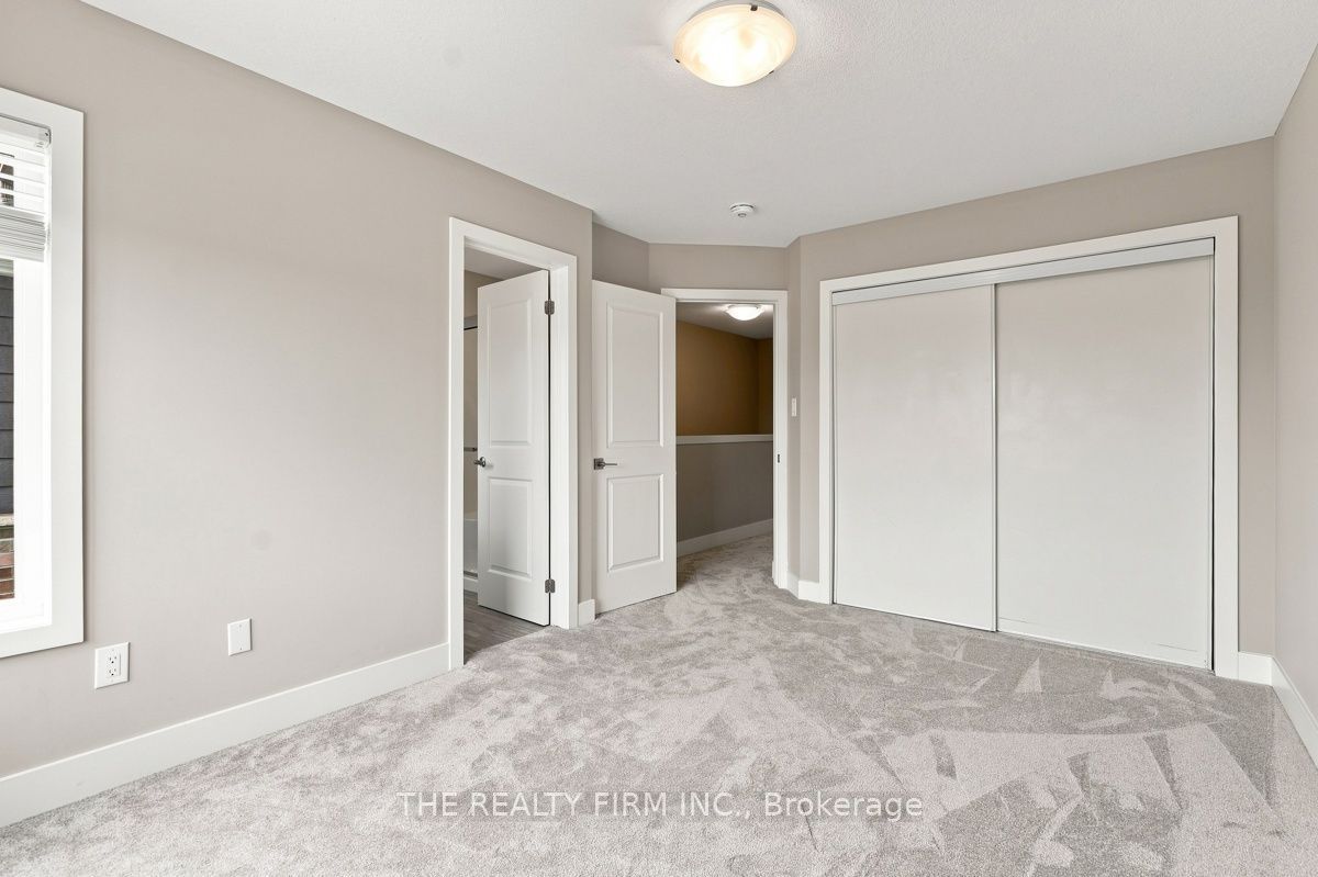 2140 Meadowgate Boulevard Property Photo 18