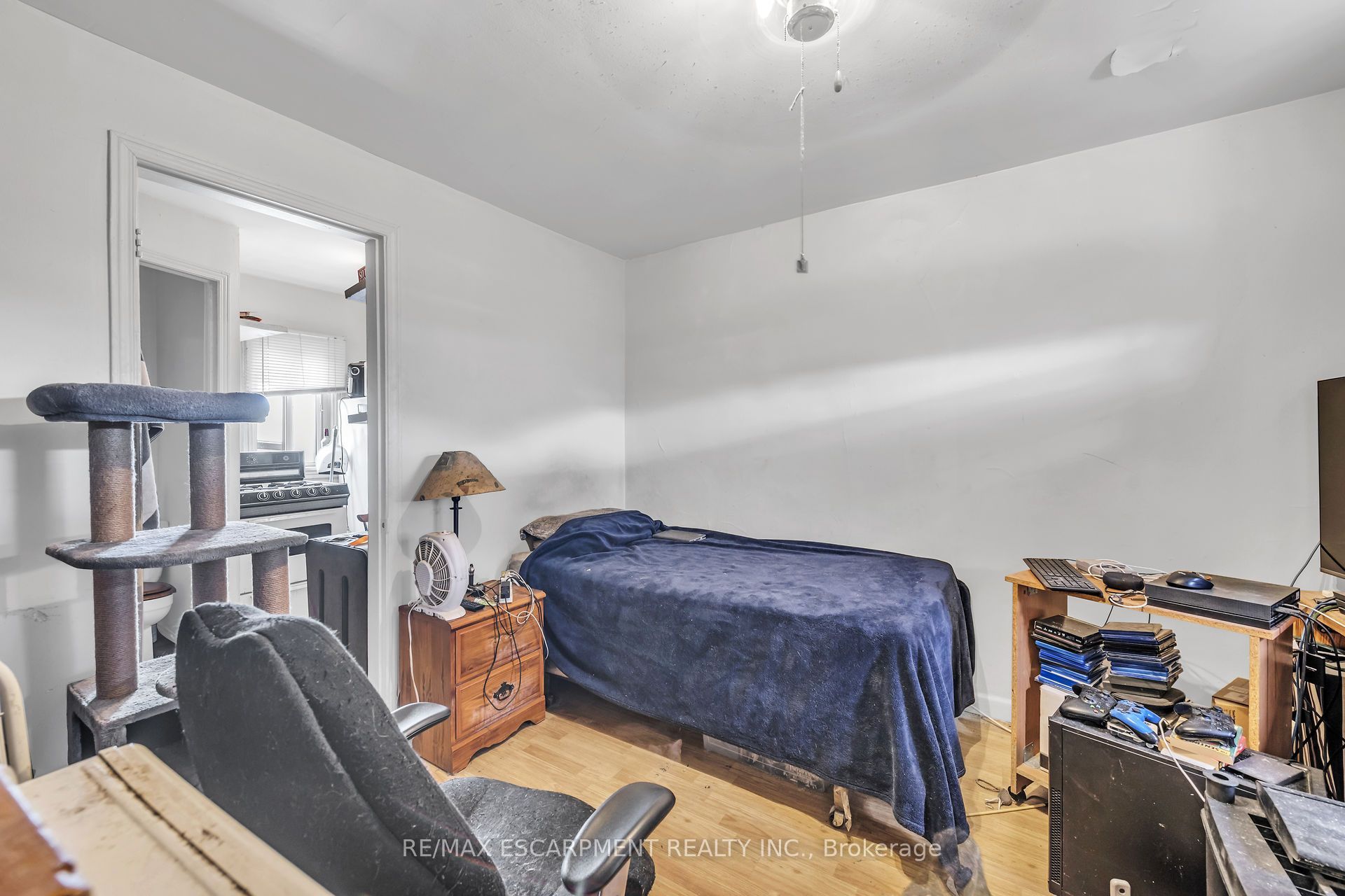 1367 Cannon Street E Property Photo 19