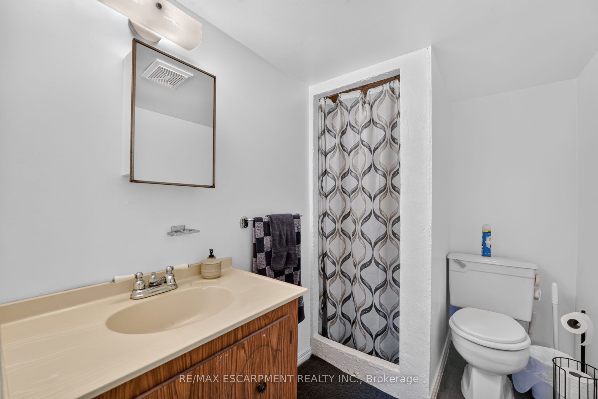 333 Simpson Avenue Property Photo 26