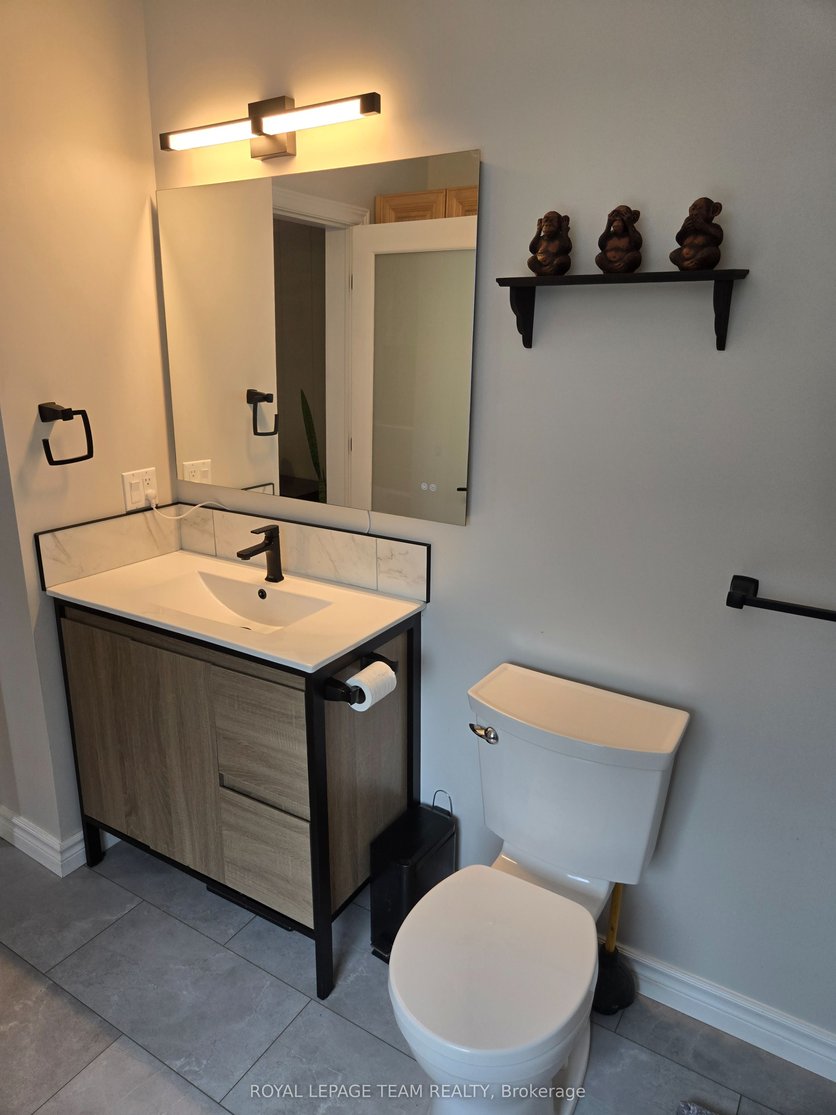 287 Water Street Property Photo 11