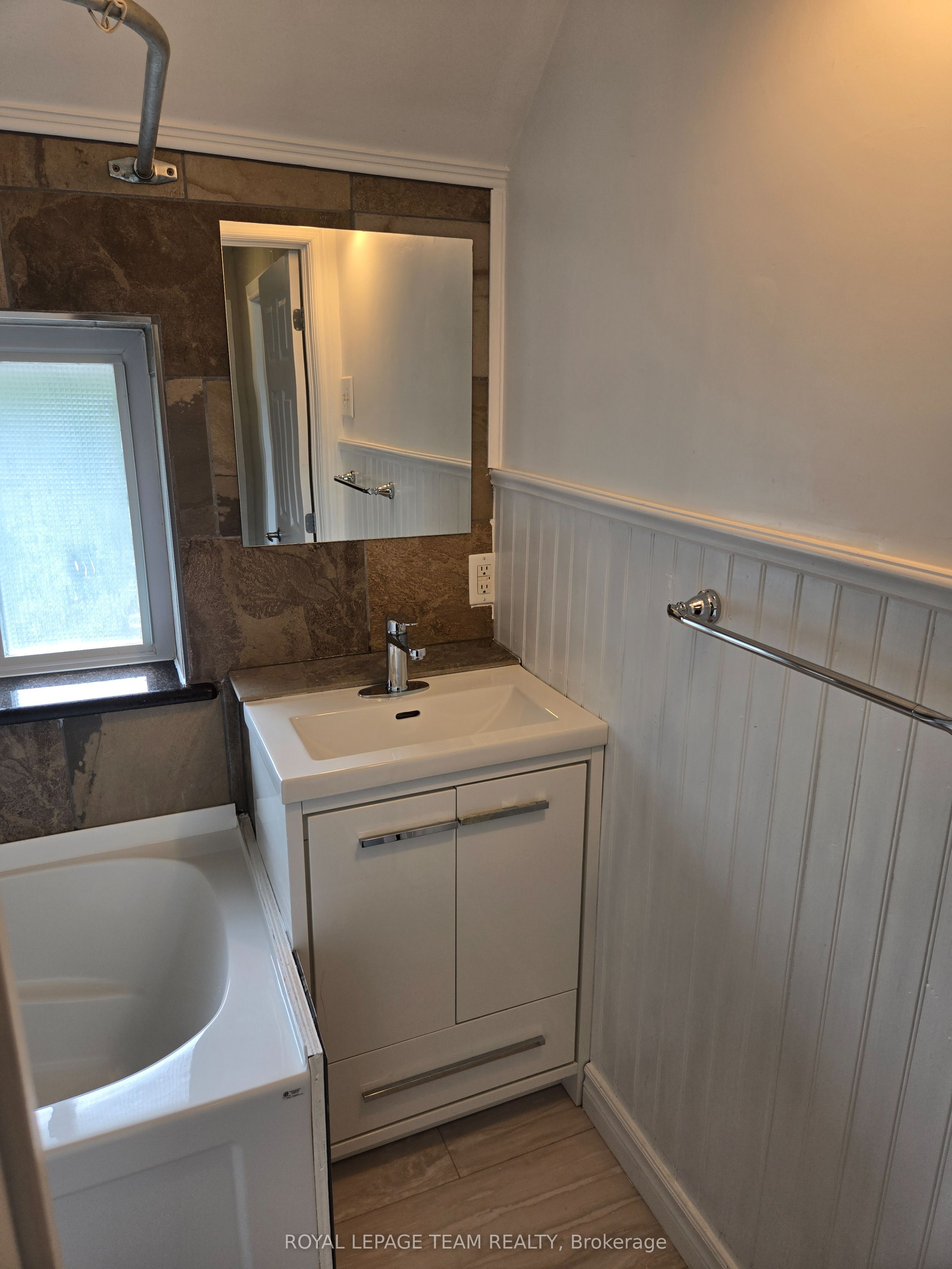 287 Water Street Property Photo 26