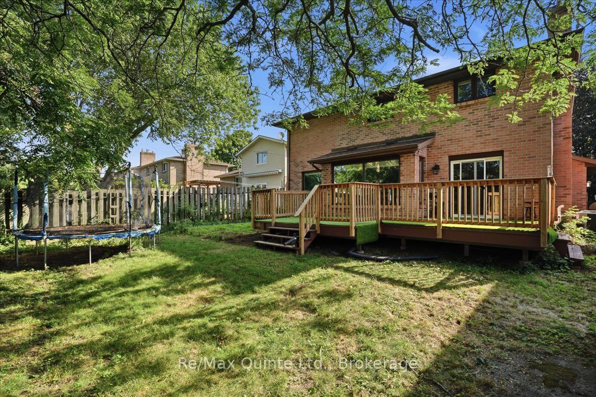 12 Brimley Court Property Photo 17