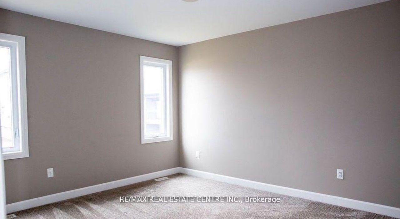 133 Howard Road Property Photo 5
