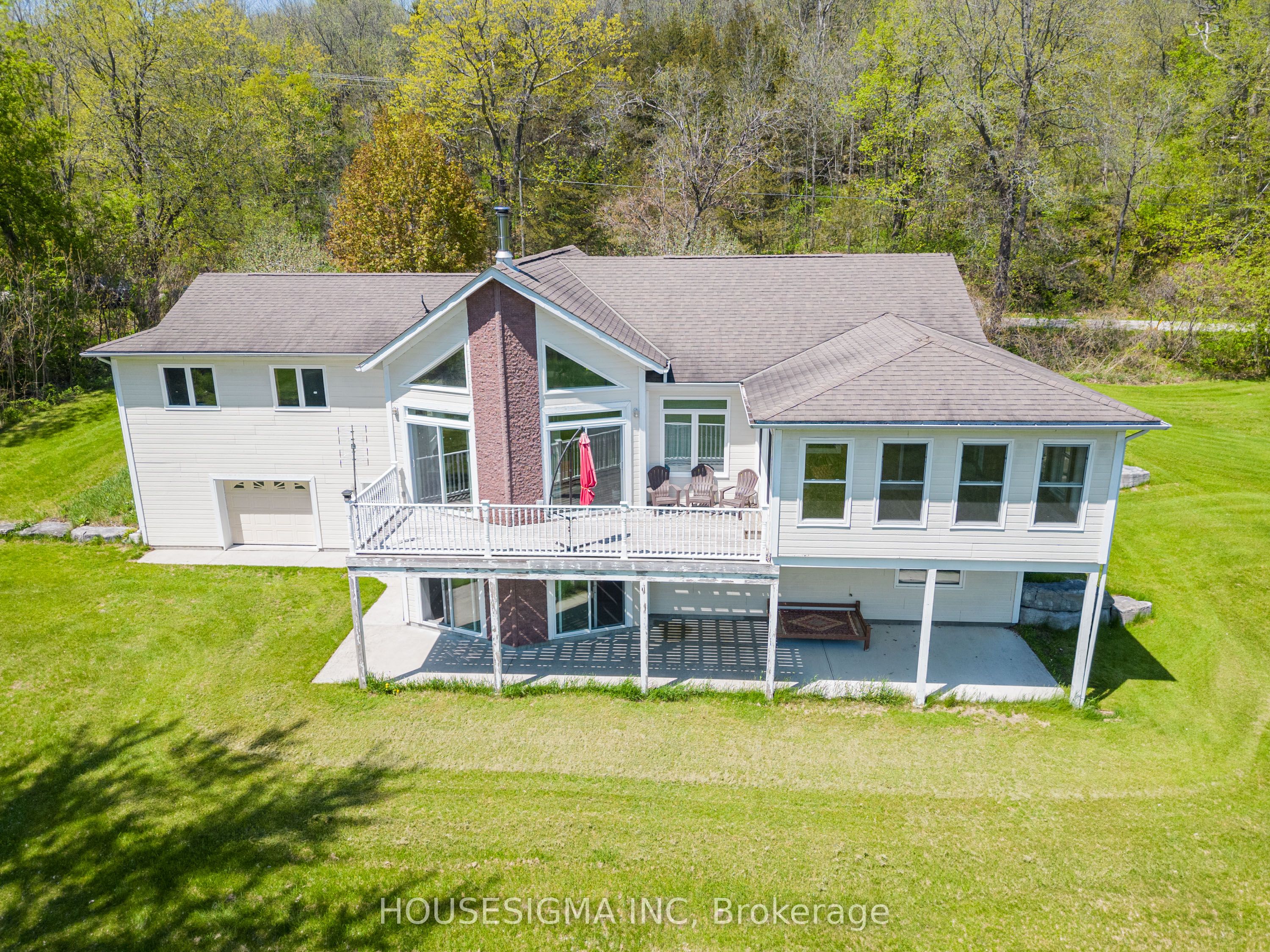 139 Old River Road Property Photo 9