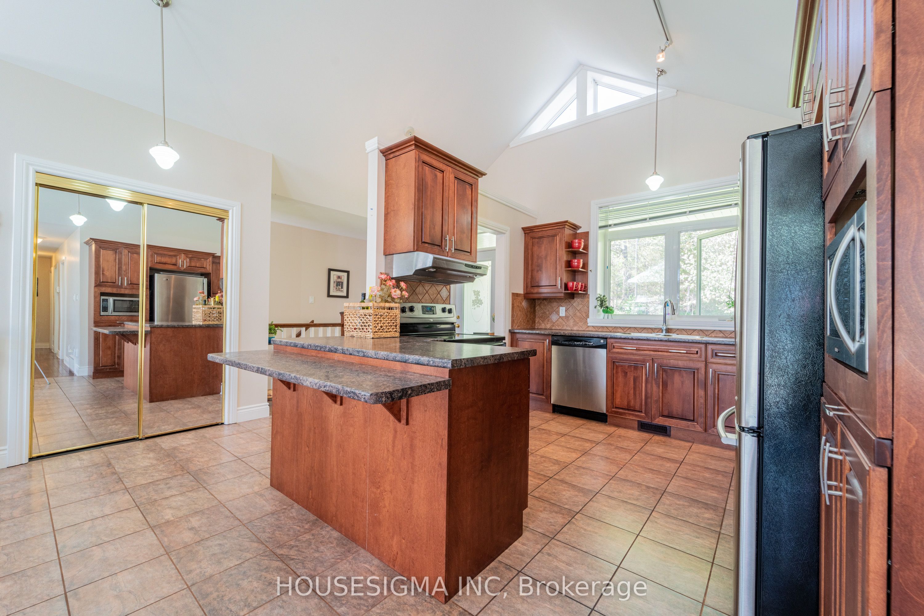139 Old River Road Property Photo 13