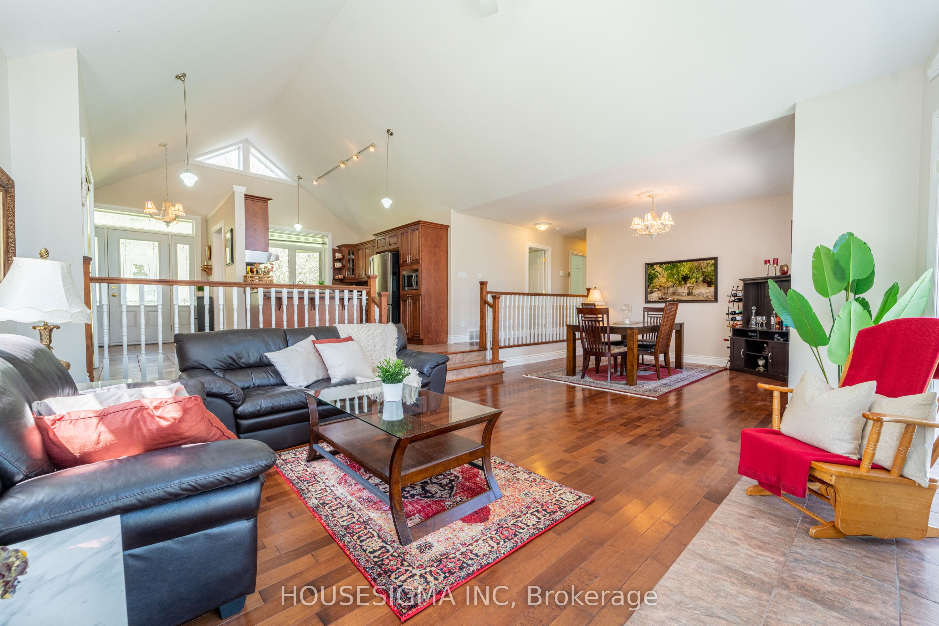 139 Old River Road Property Photo 17