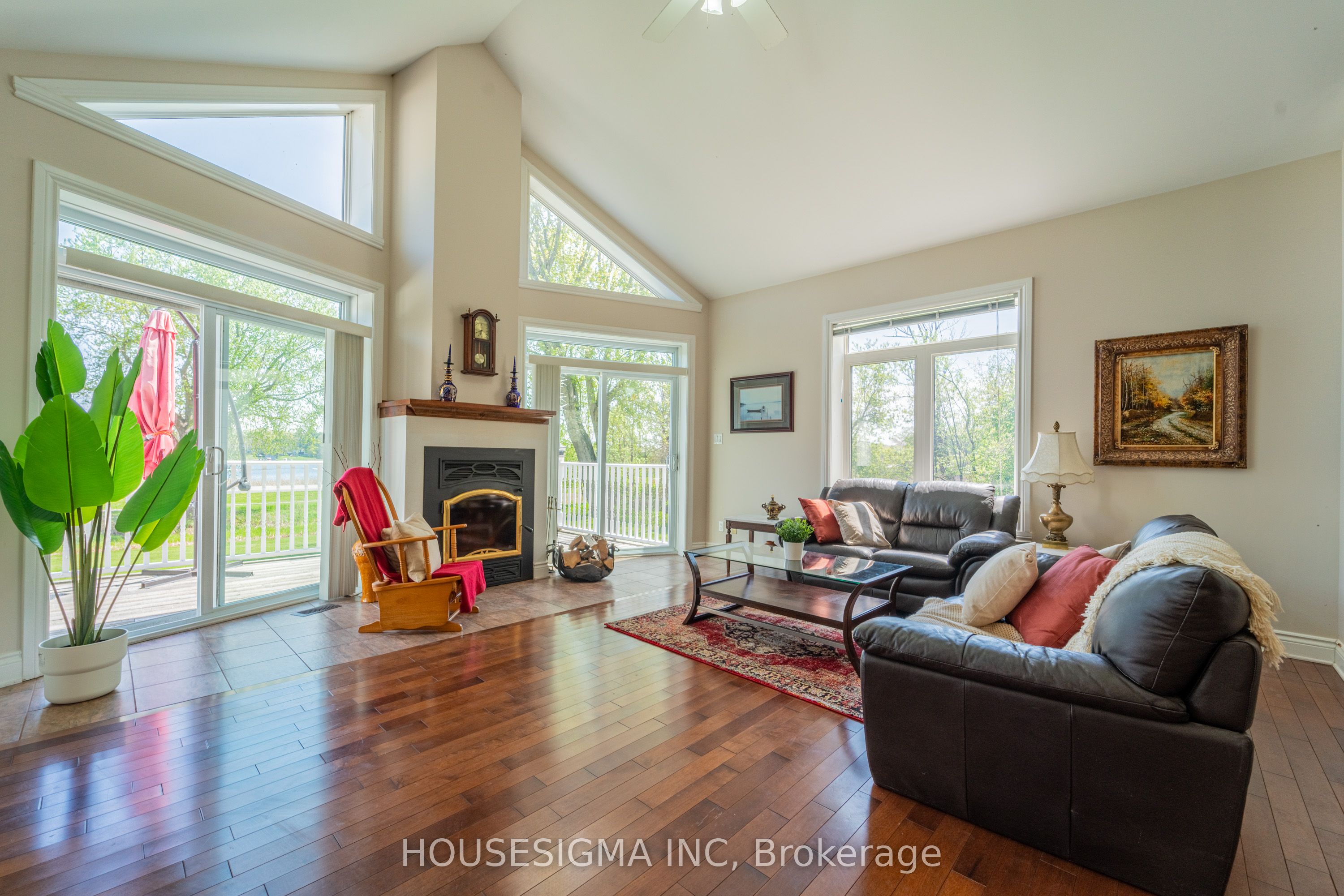 139 Old River Road Property Photo 19
