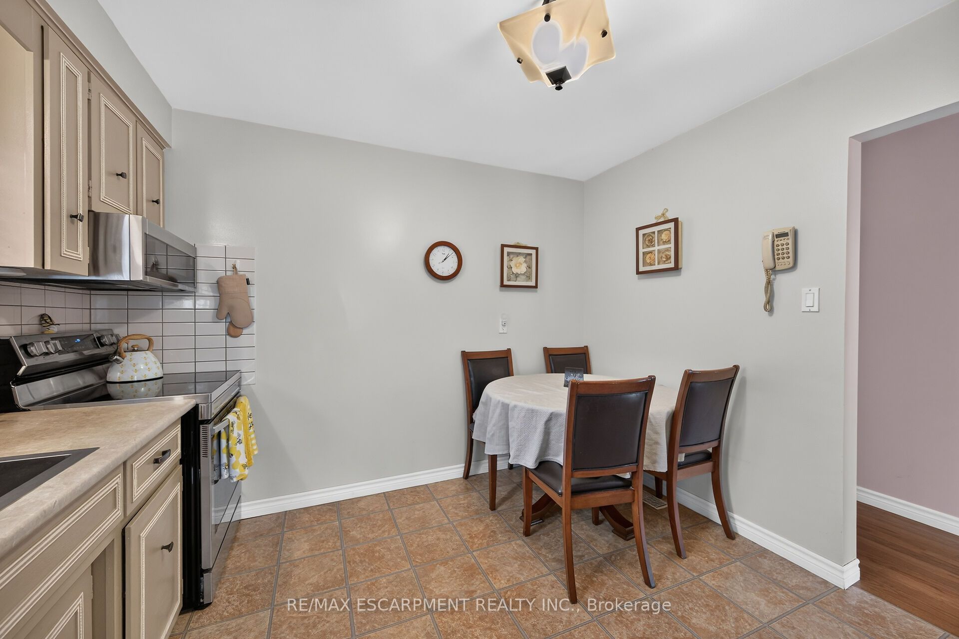 49 Brookstream Court Property Photo 20