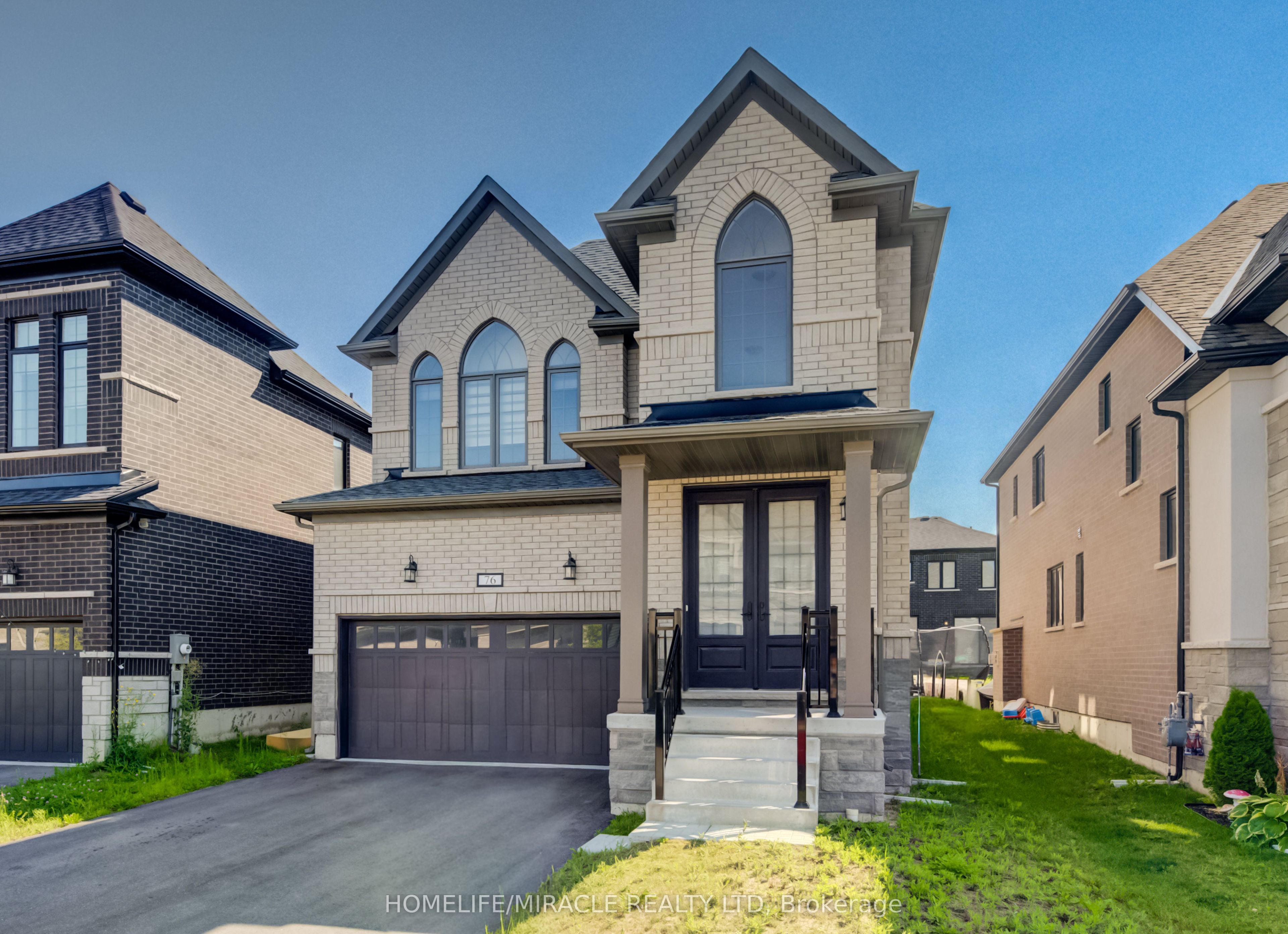 76 Mackay Drive Property Photo 1
