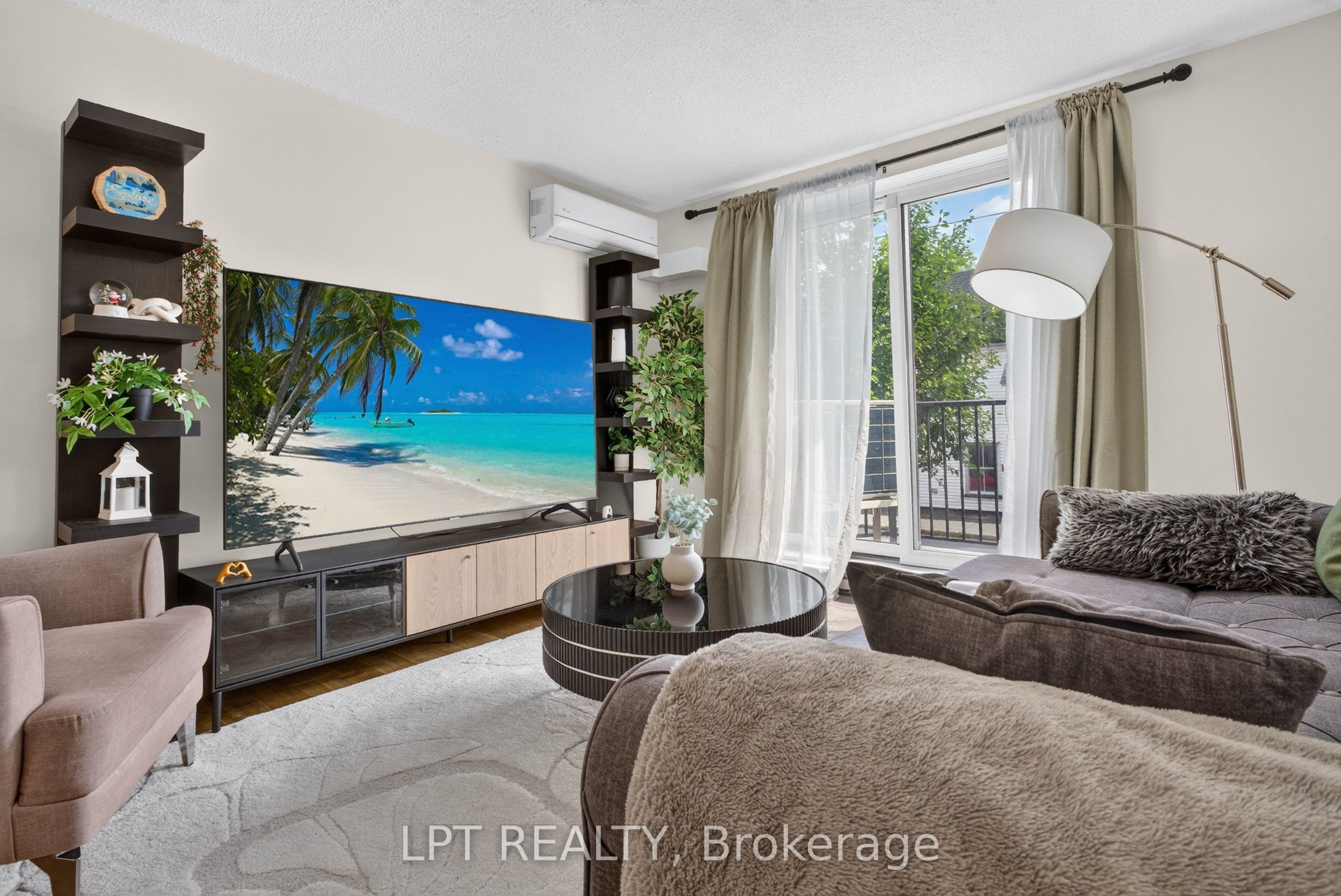 50 Burnside Avenue 203 Property Photo 3