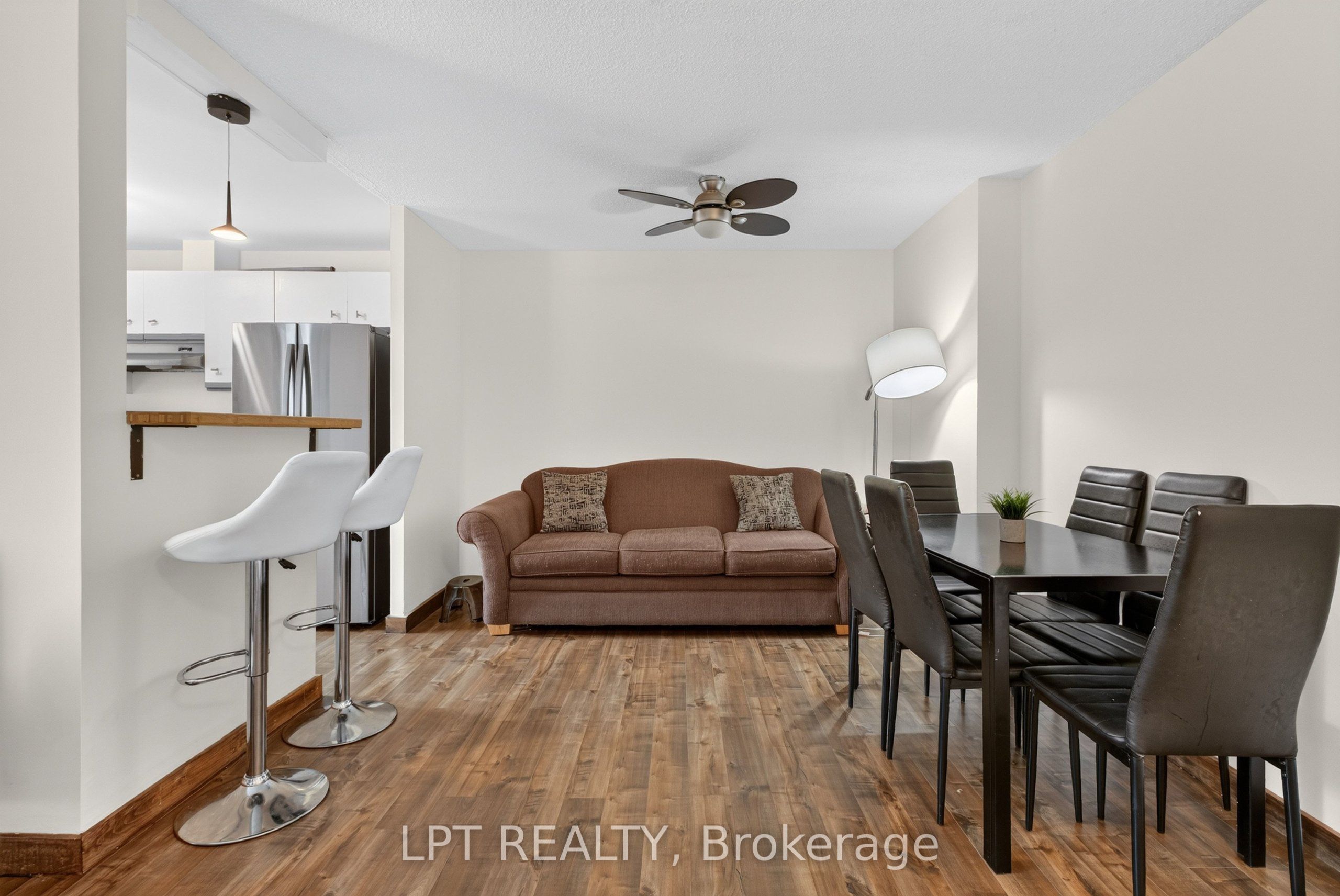 50 Burnside Avenue 203 Property Photo 7