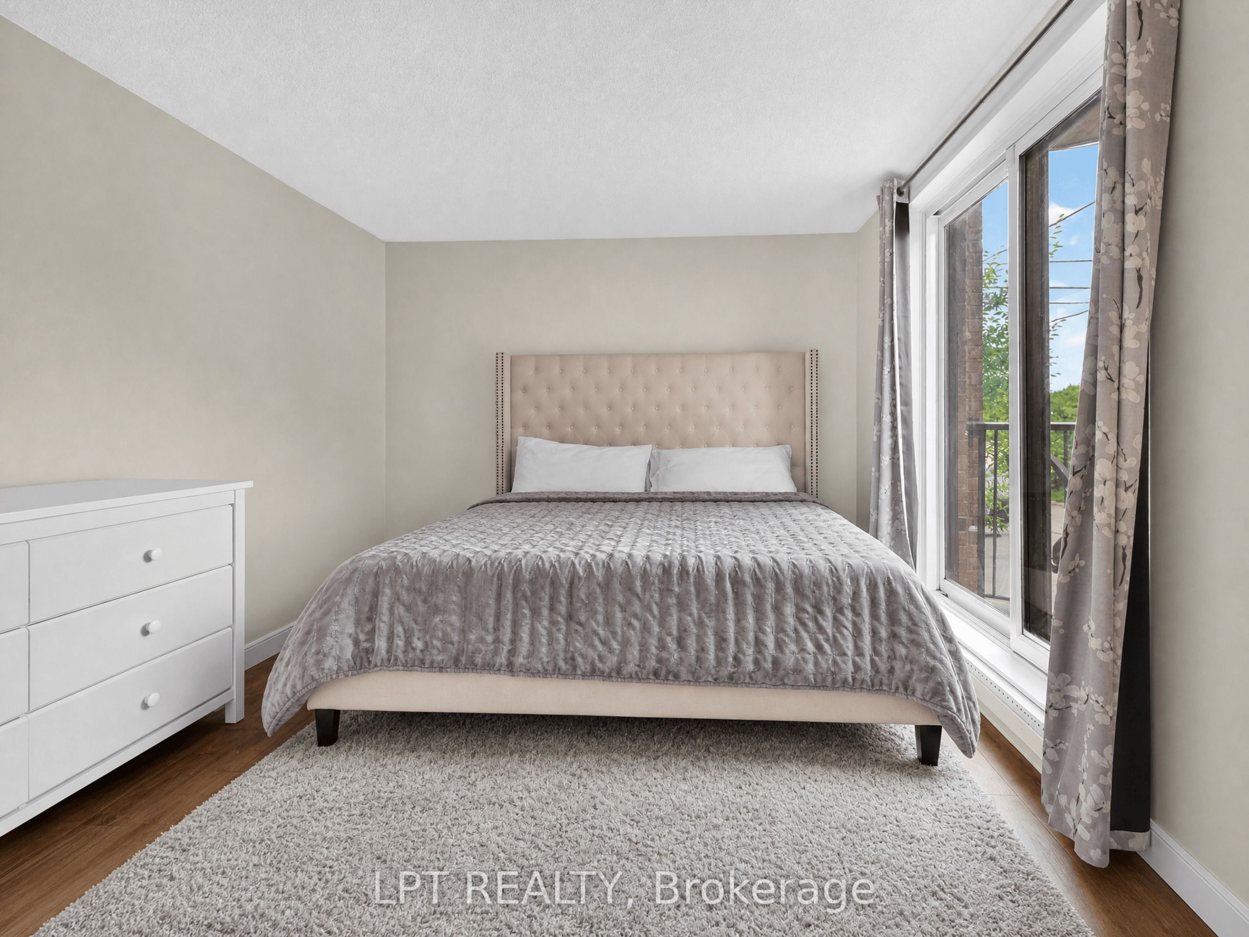 50 Burnside Avenue 203 Property Photo 15