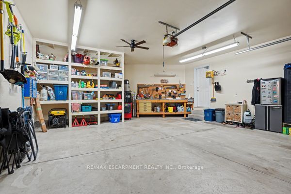 8 Upton Court Property Photo 33