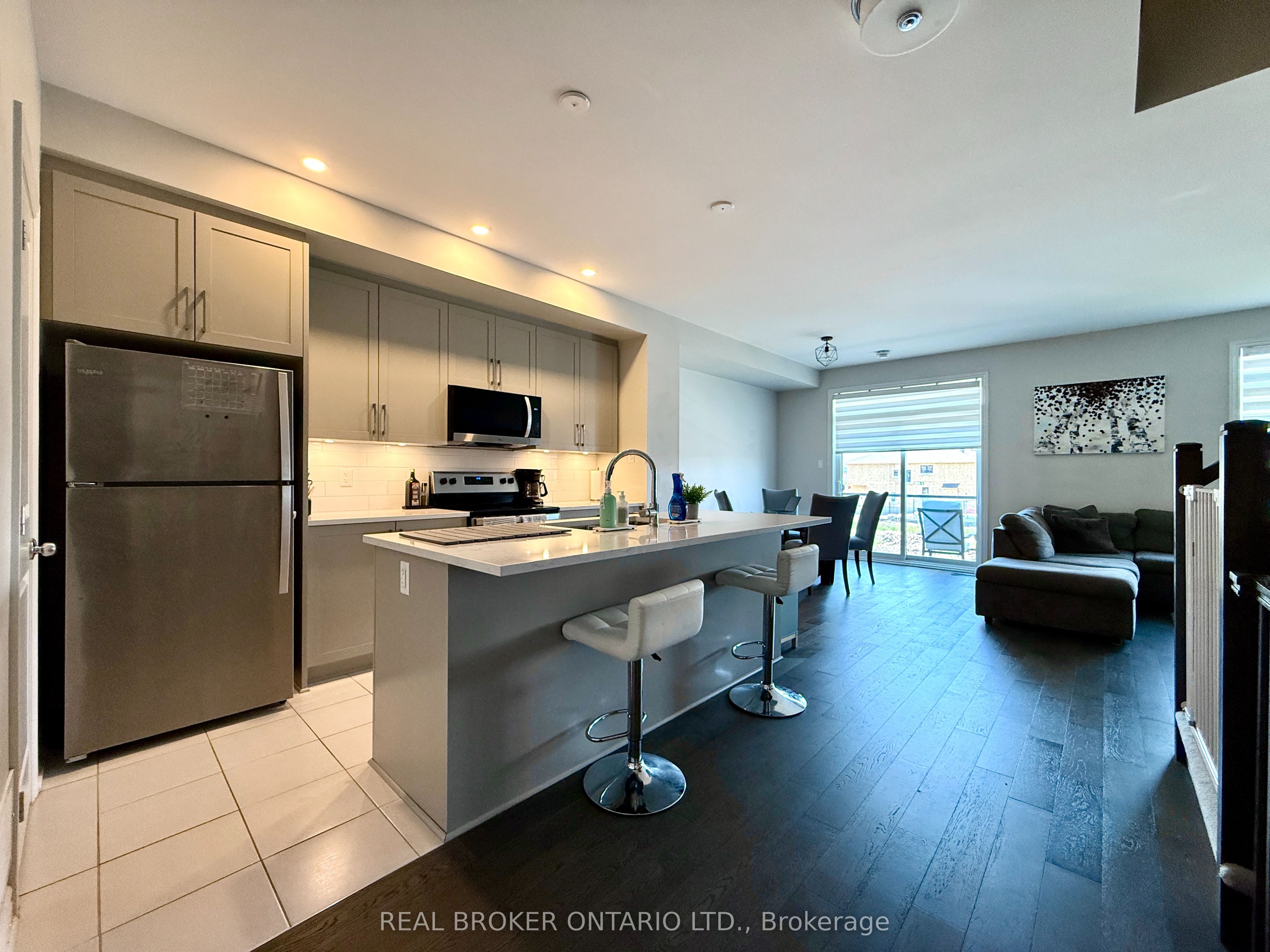 511 Stadacone Row Property Photo 10