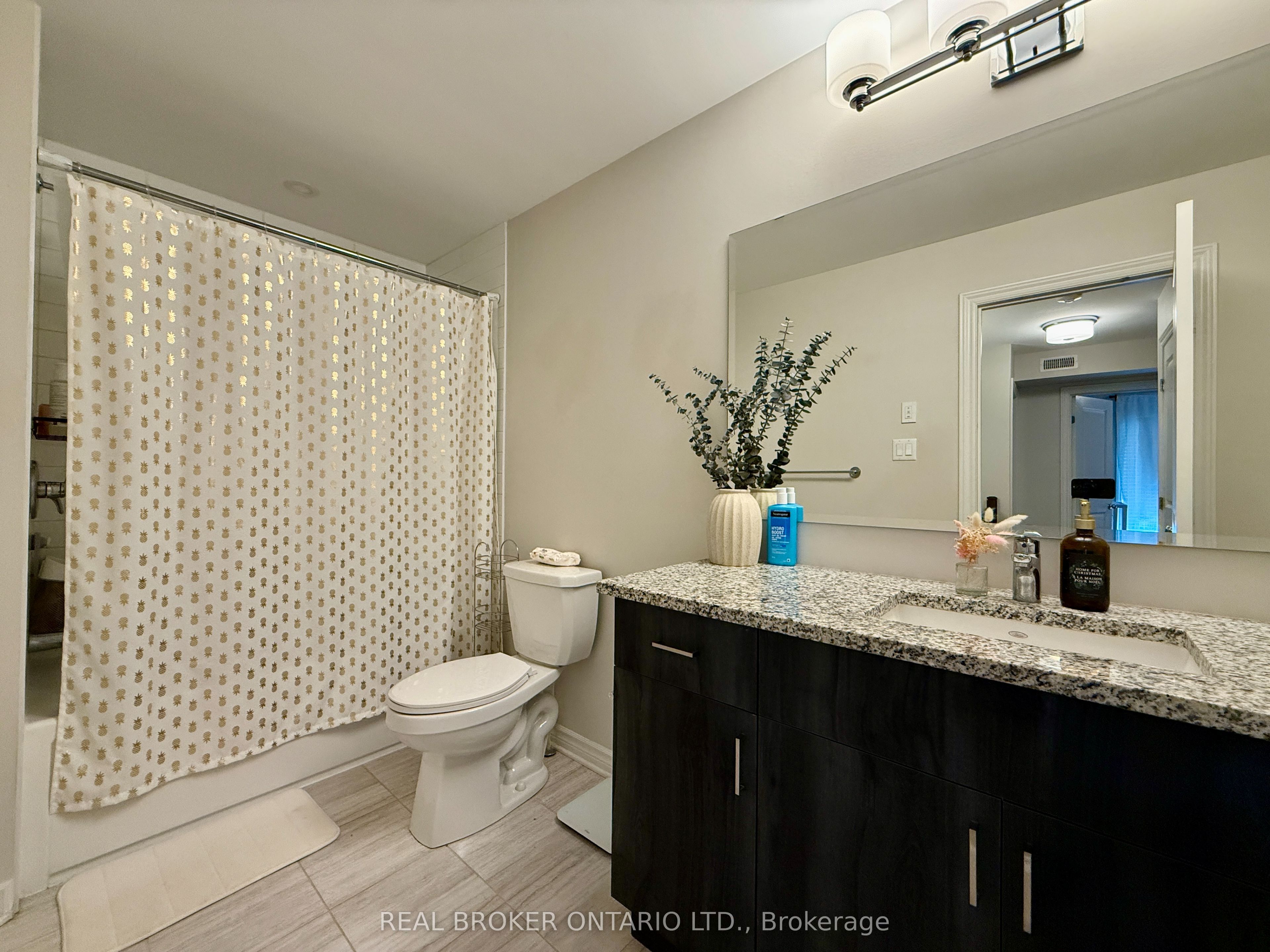 511 Stadacone Row Property Photo 19