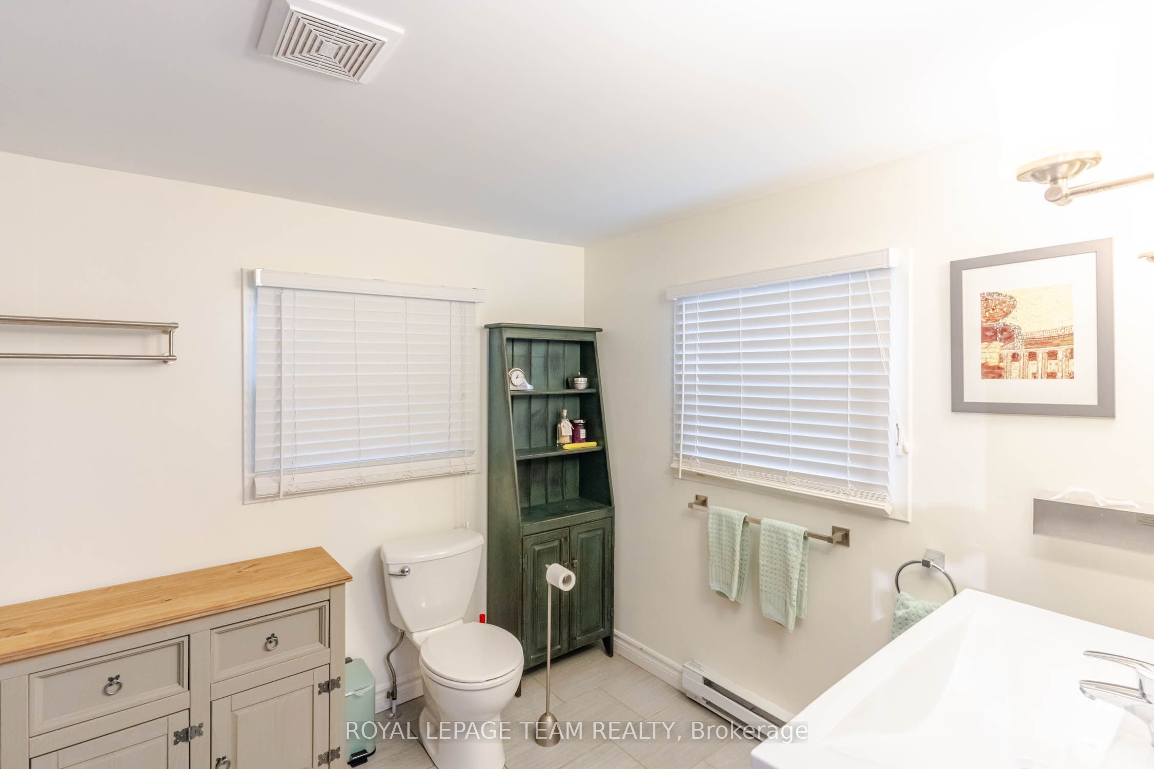 3 B1 Road Property Photo 31