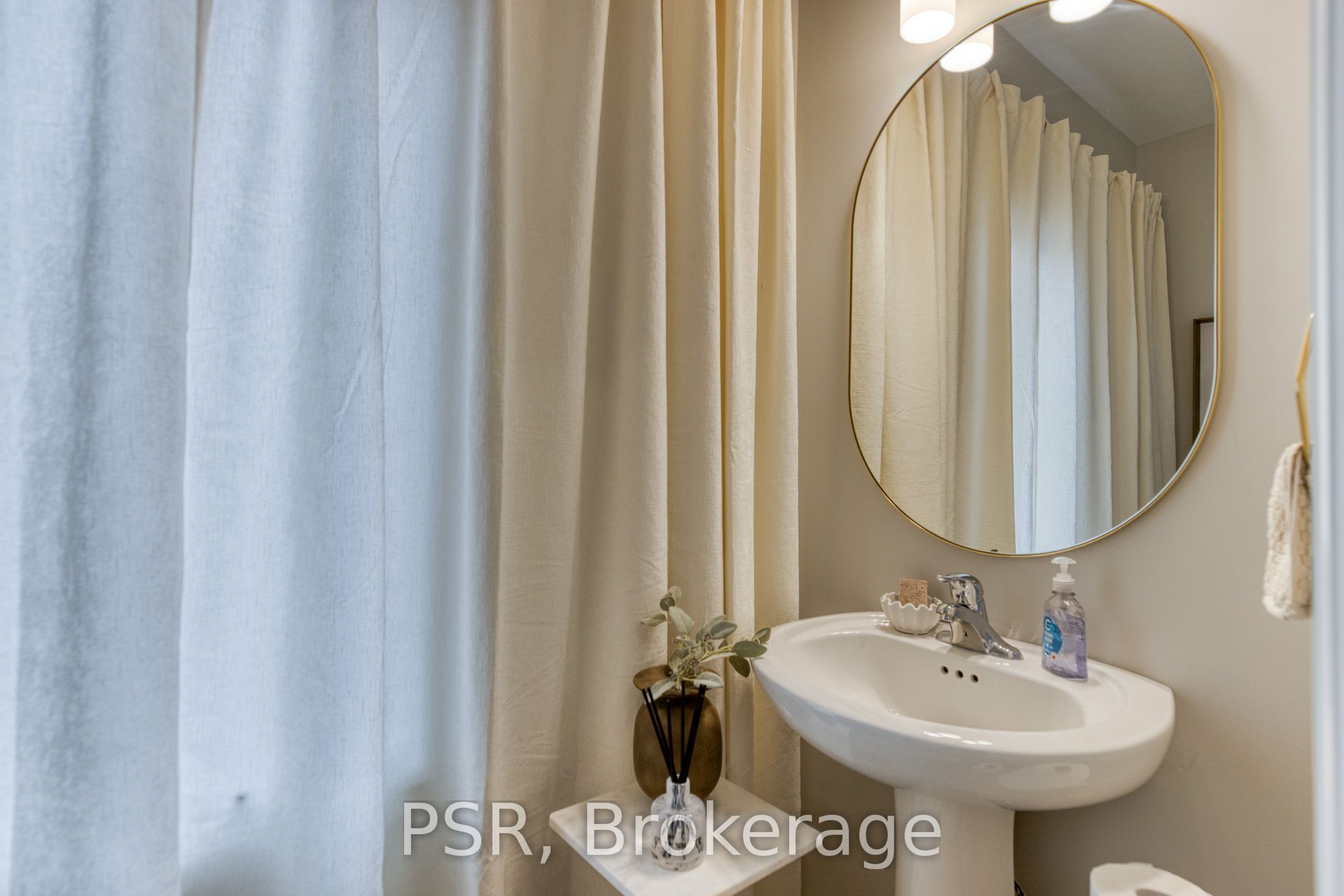 196 Rivergreen Crescent Property Photo 33