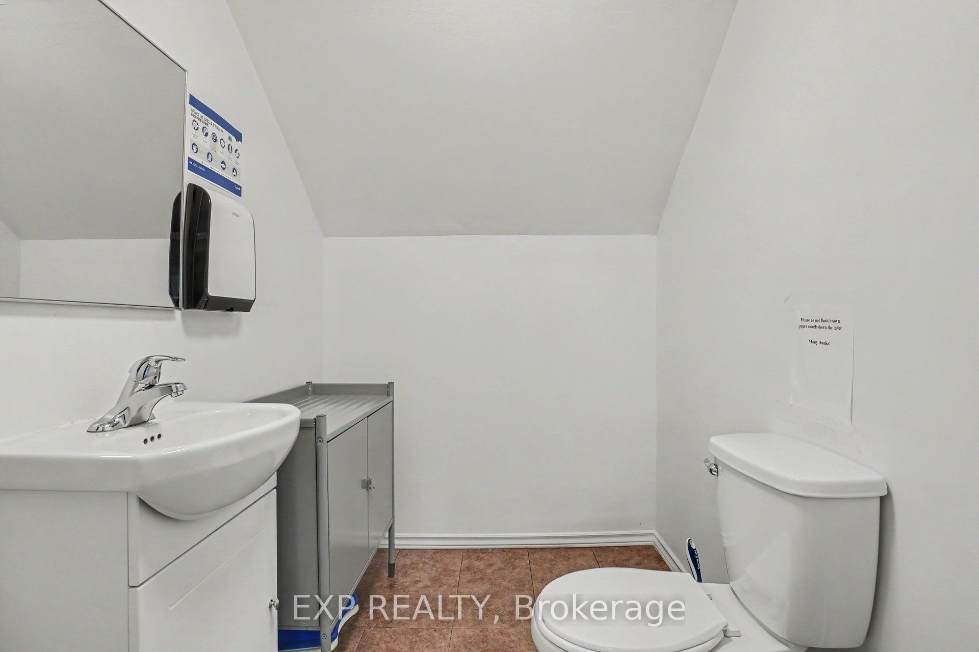 297 Savard Avenue E Property Photo 13