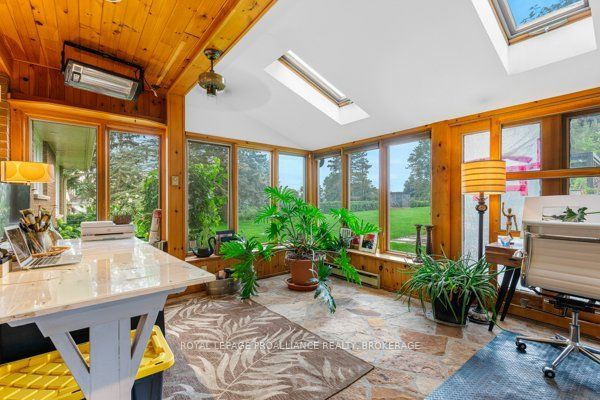 1102 Burnside Drive Property Photo 18