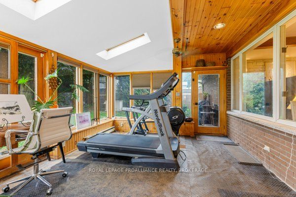 1102 Burnside Drive Property Photo 19