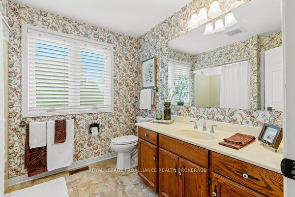 1102 Burnside Drive Property Photo 30