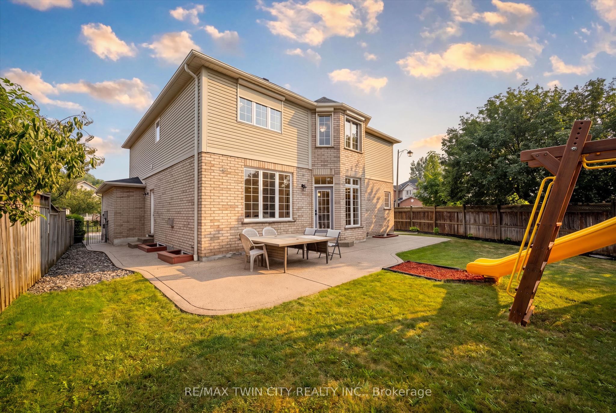 608 Bluenose Crescent Property Photo 31