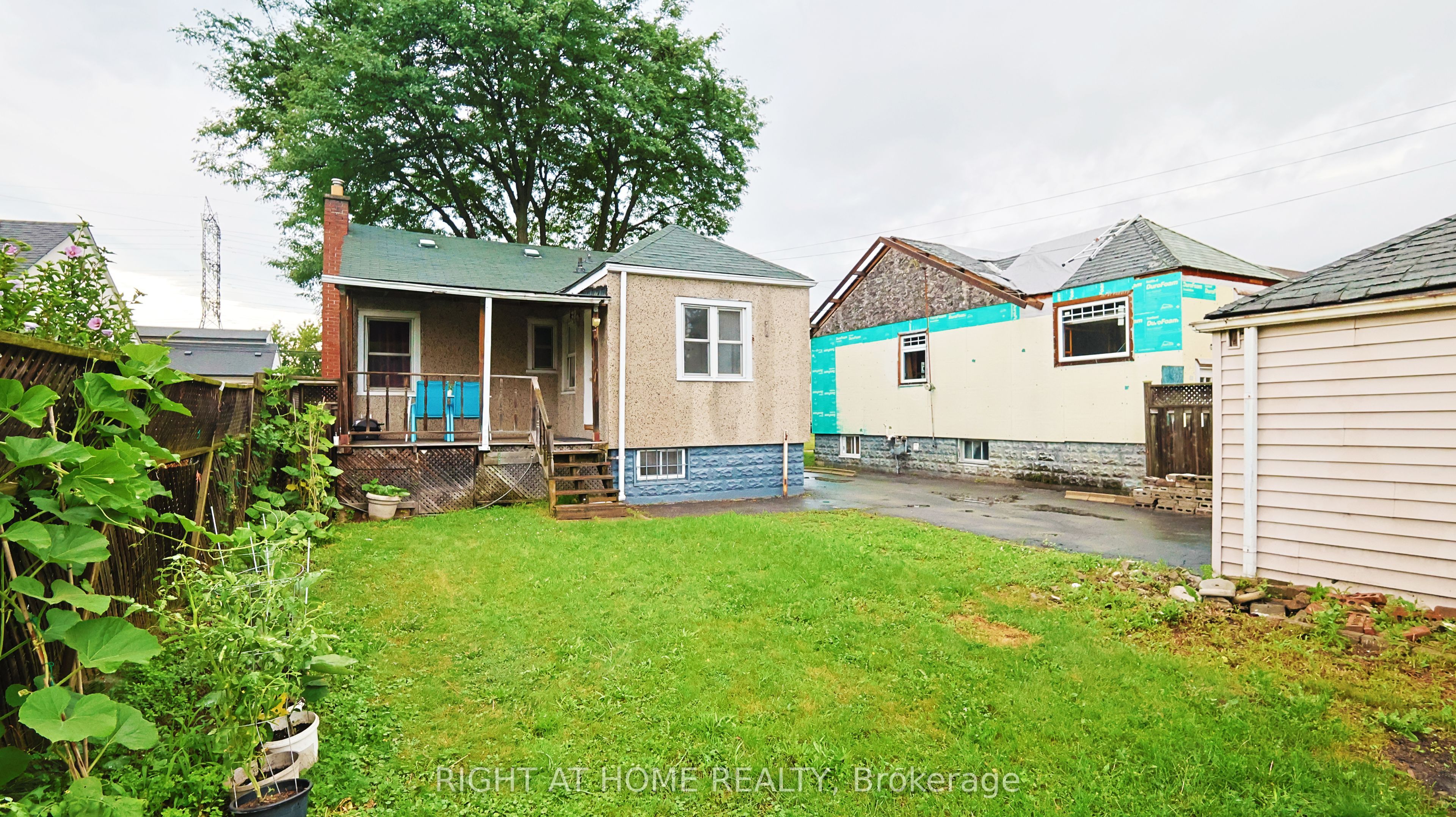 82 Normanhurst Avenue Property Photo 46