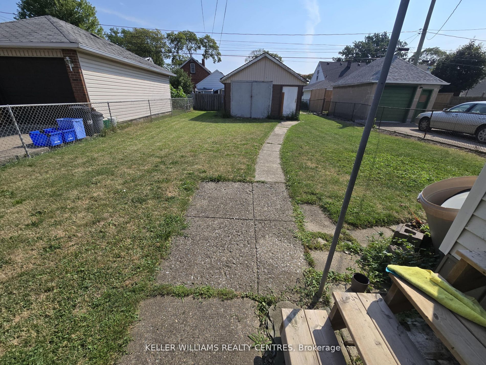 1868 Albert Road Property Photo 13