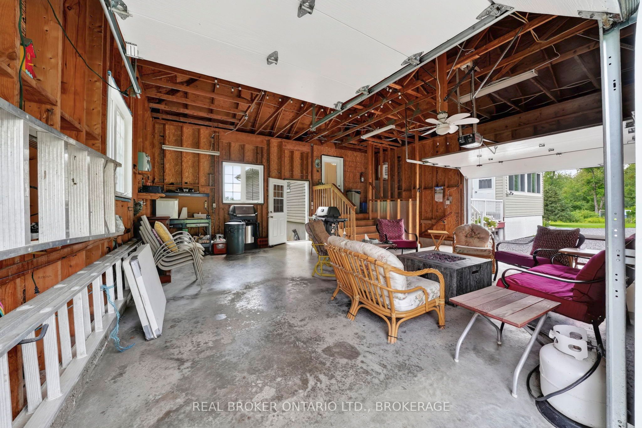 18523 Kenyon Conc Rd 1 Road Property Photo 28