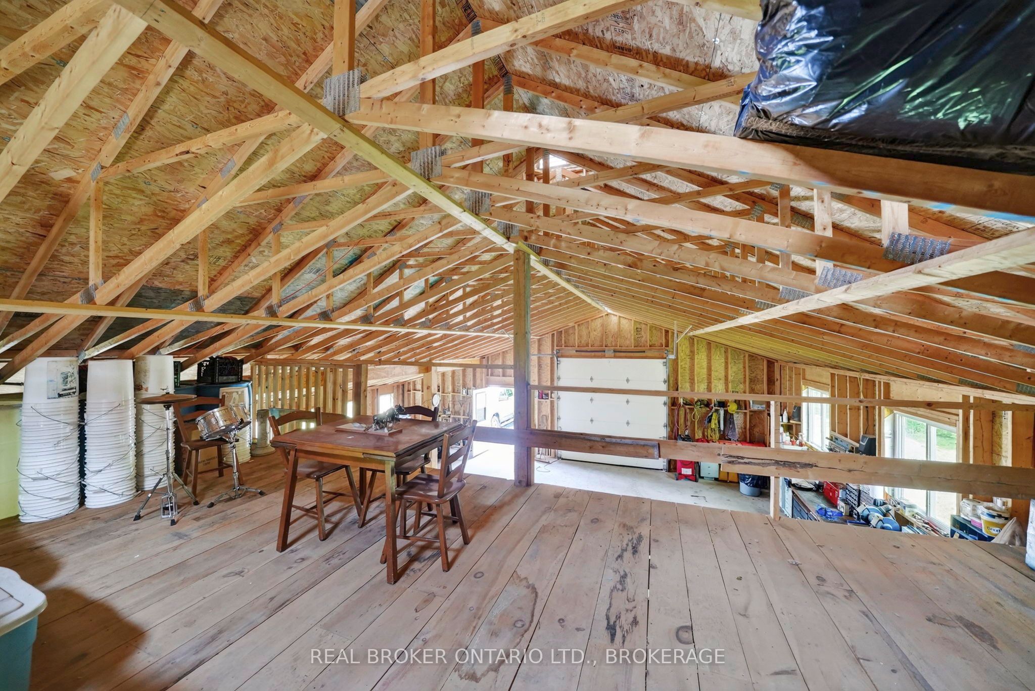 18523 Kenyon Conc Rd 1 Road Property Photo 33