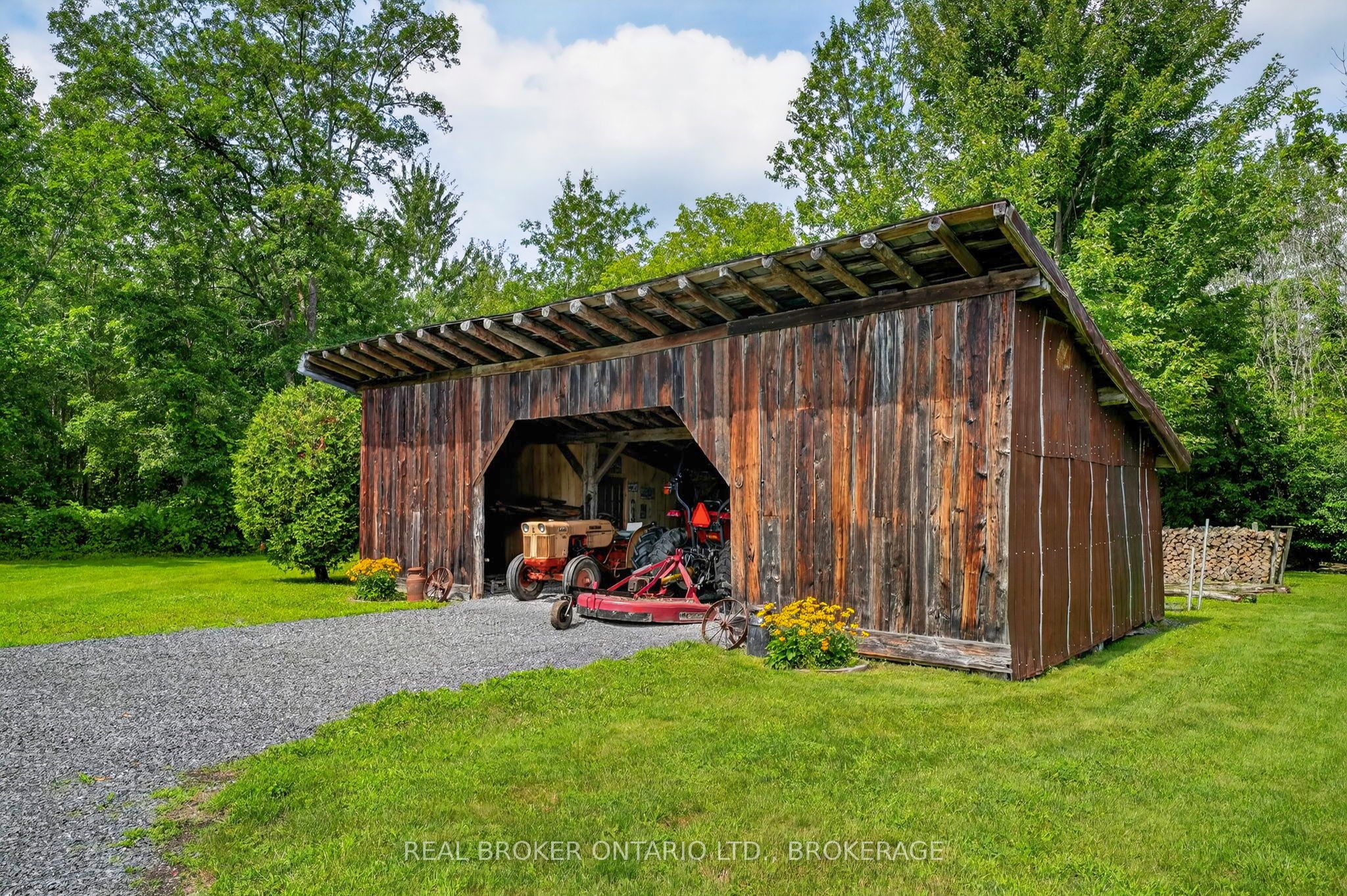 18523 Kenyon Conc Rd 1 Road Property Photo 34