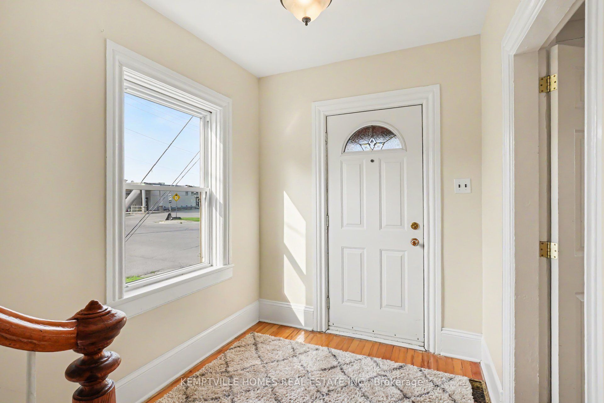 616 Rideau Street Property Photo 6