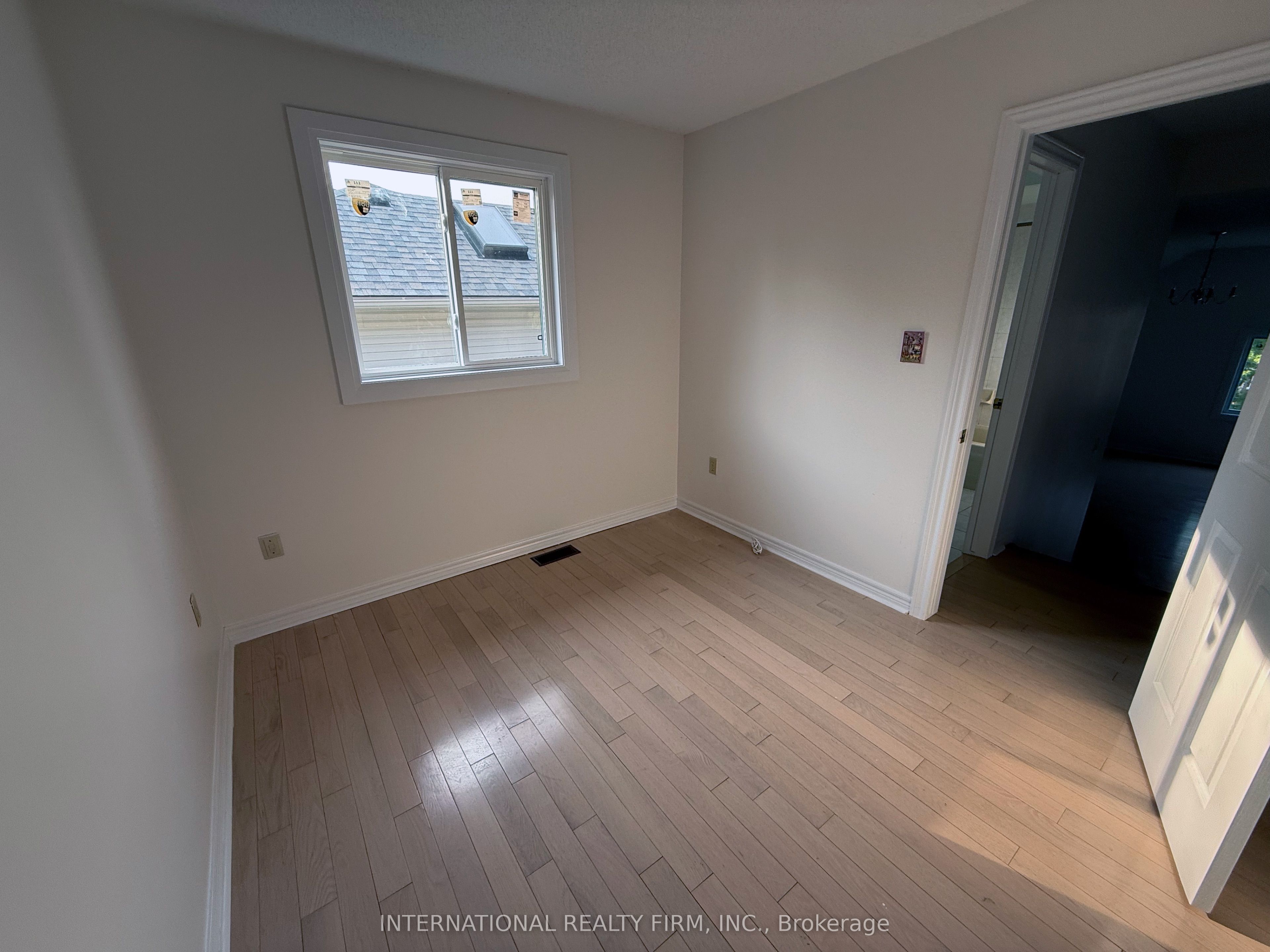 43 Falconridge Drive Property Photo 26