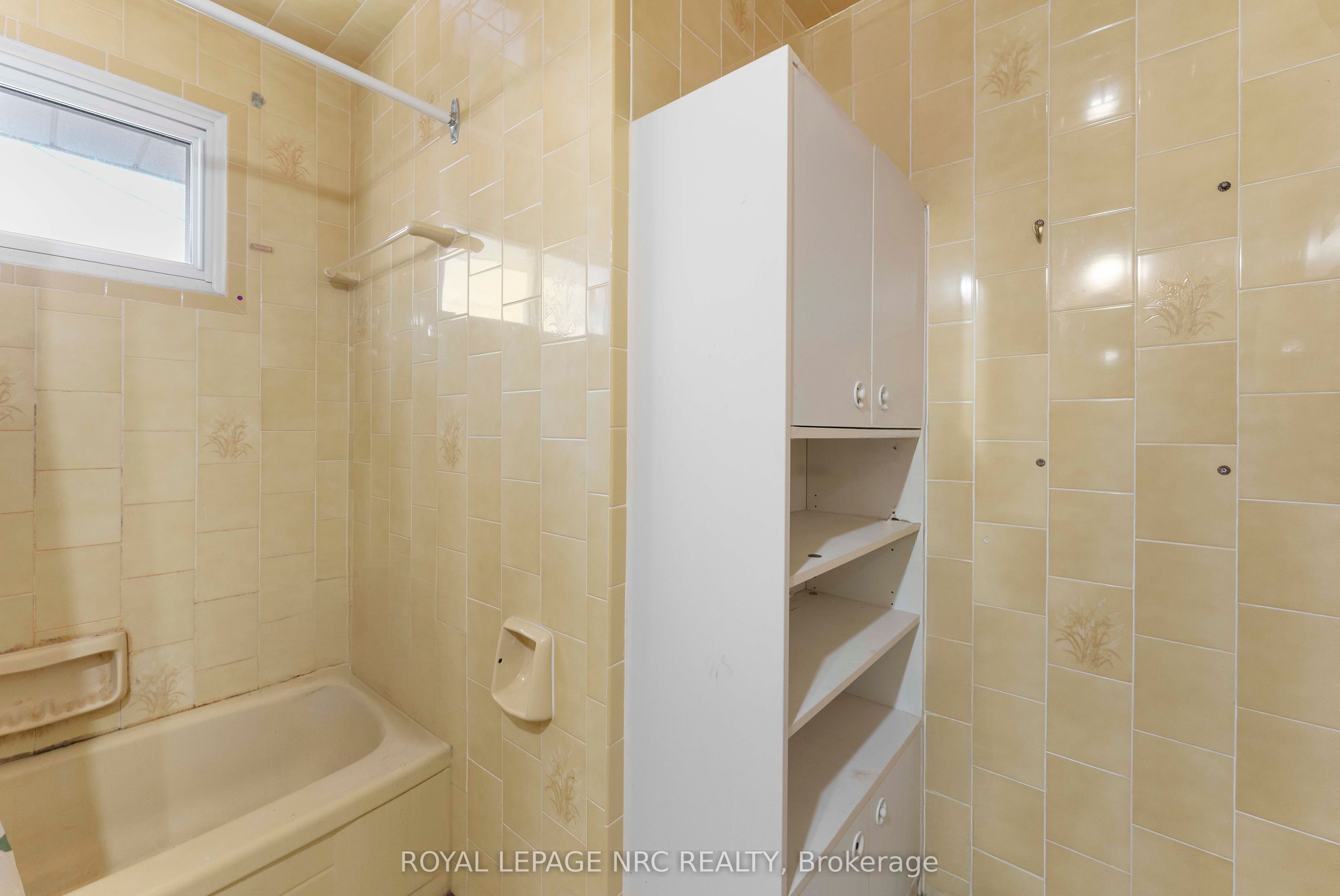 35 Eugene Street Property Photo 28