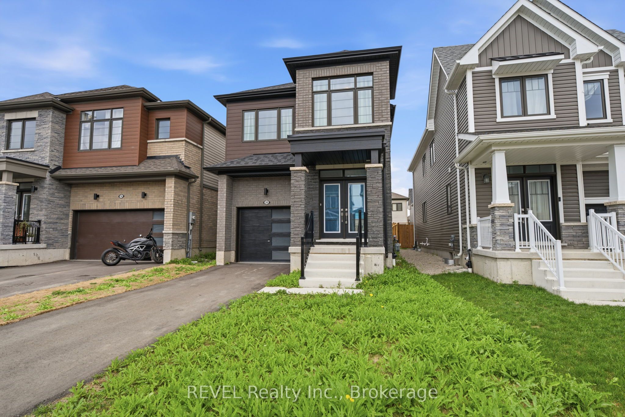 20 Selection Heights Property Photo 2