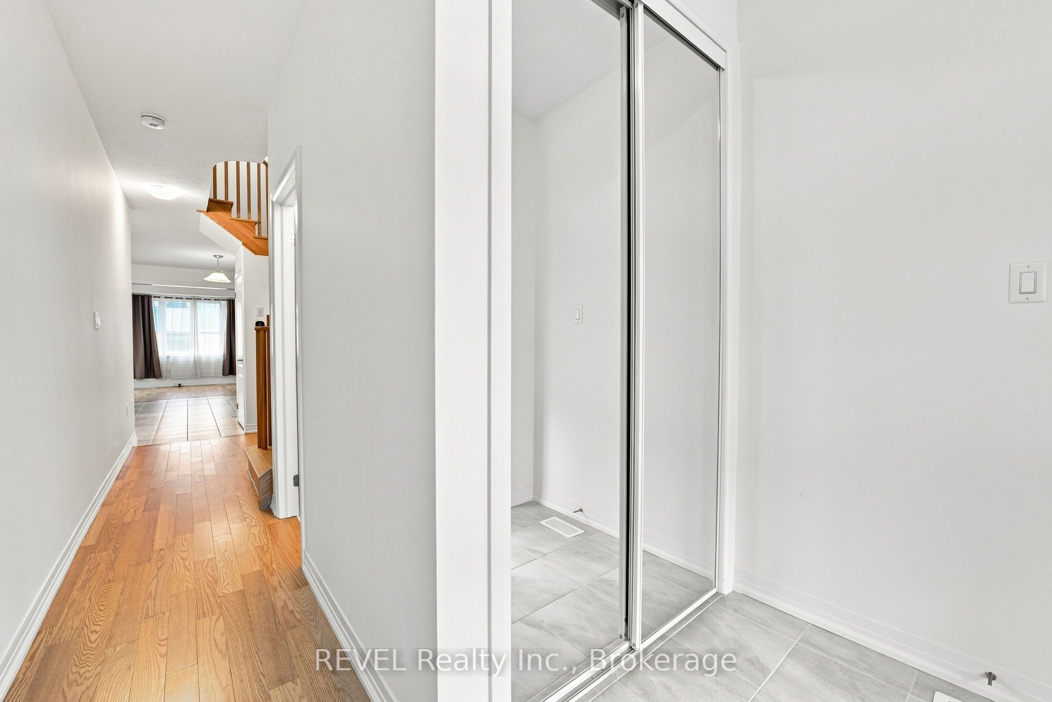 20 Selection Heights Property Photo 4