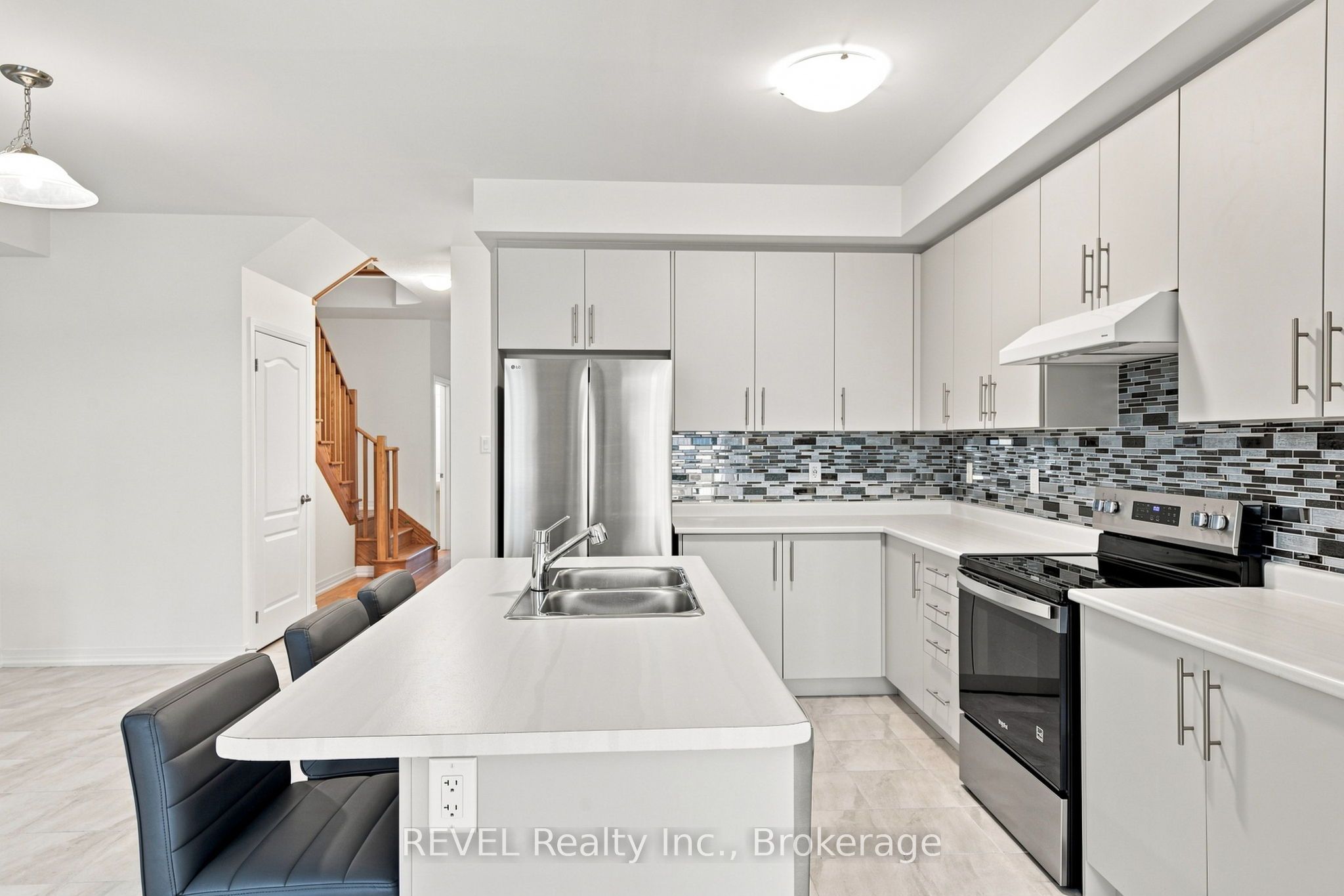 20 Selection Heights Property Photo 11