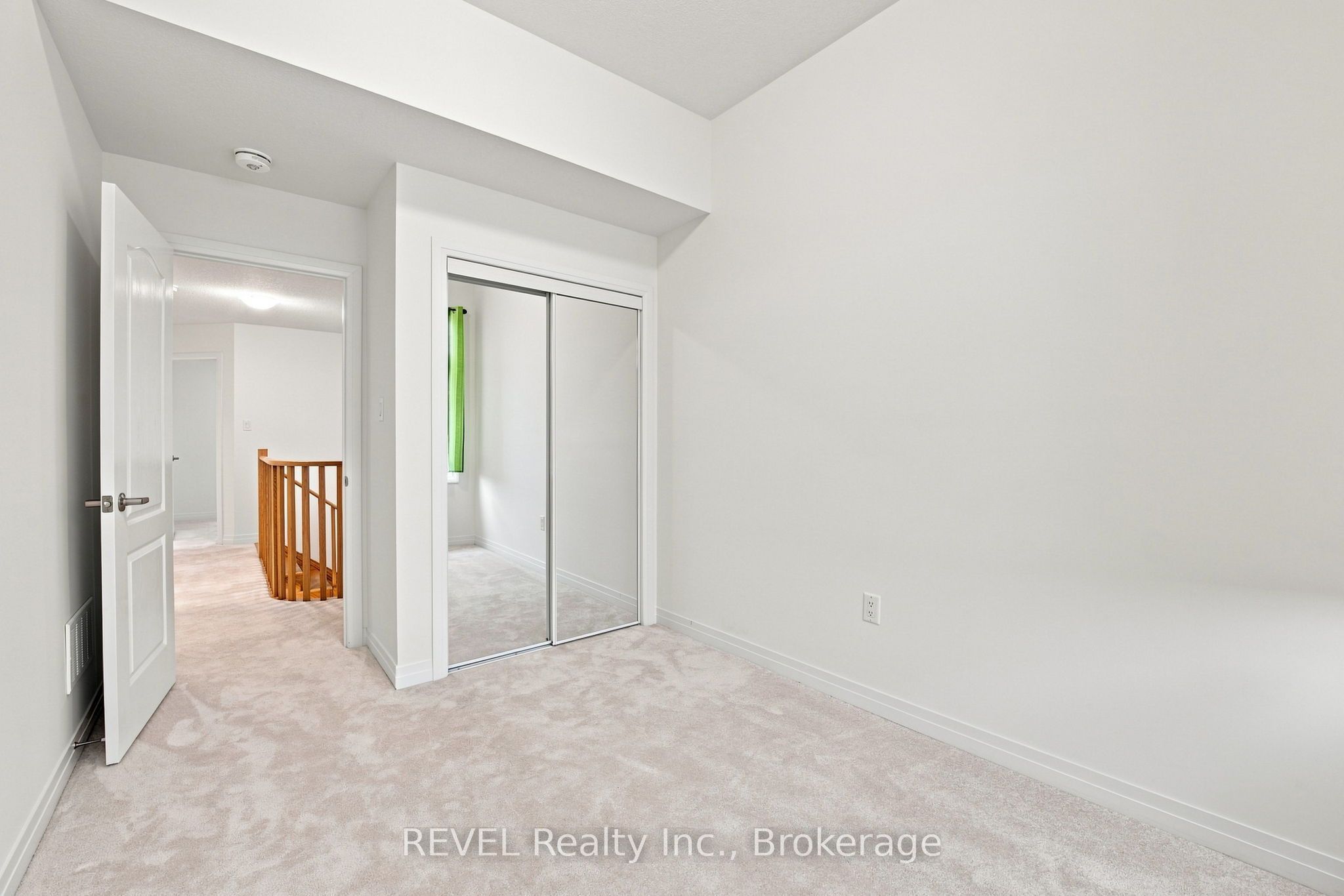 20 Selection Heights Property Photo 21