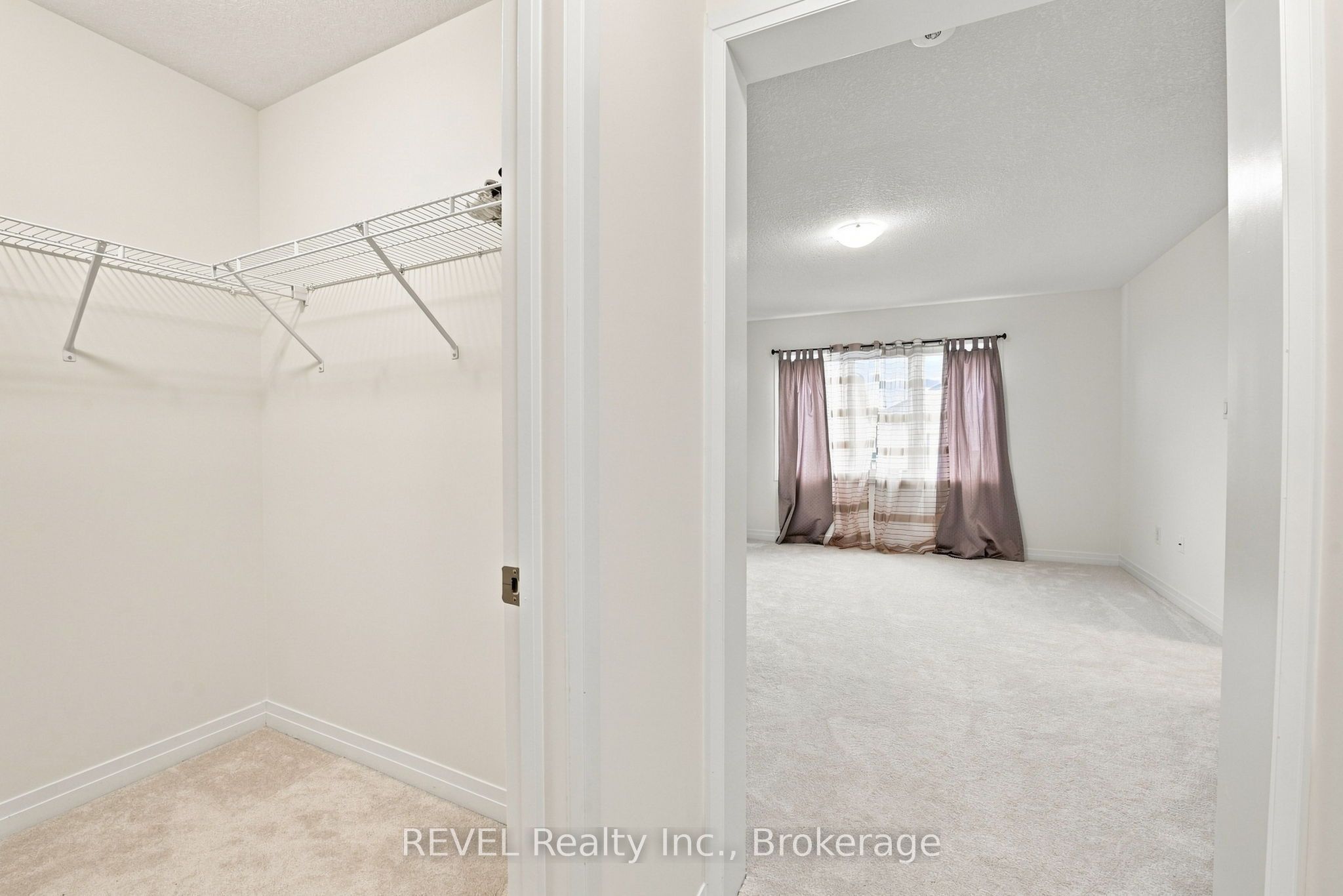 20 Selection Heights Property Photo 26