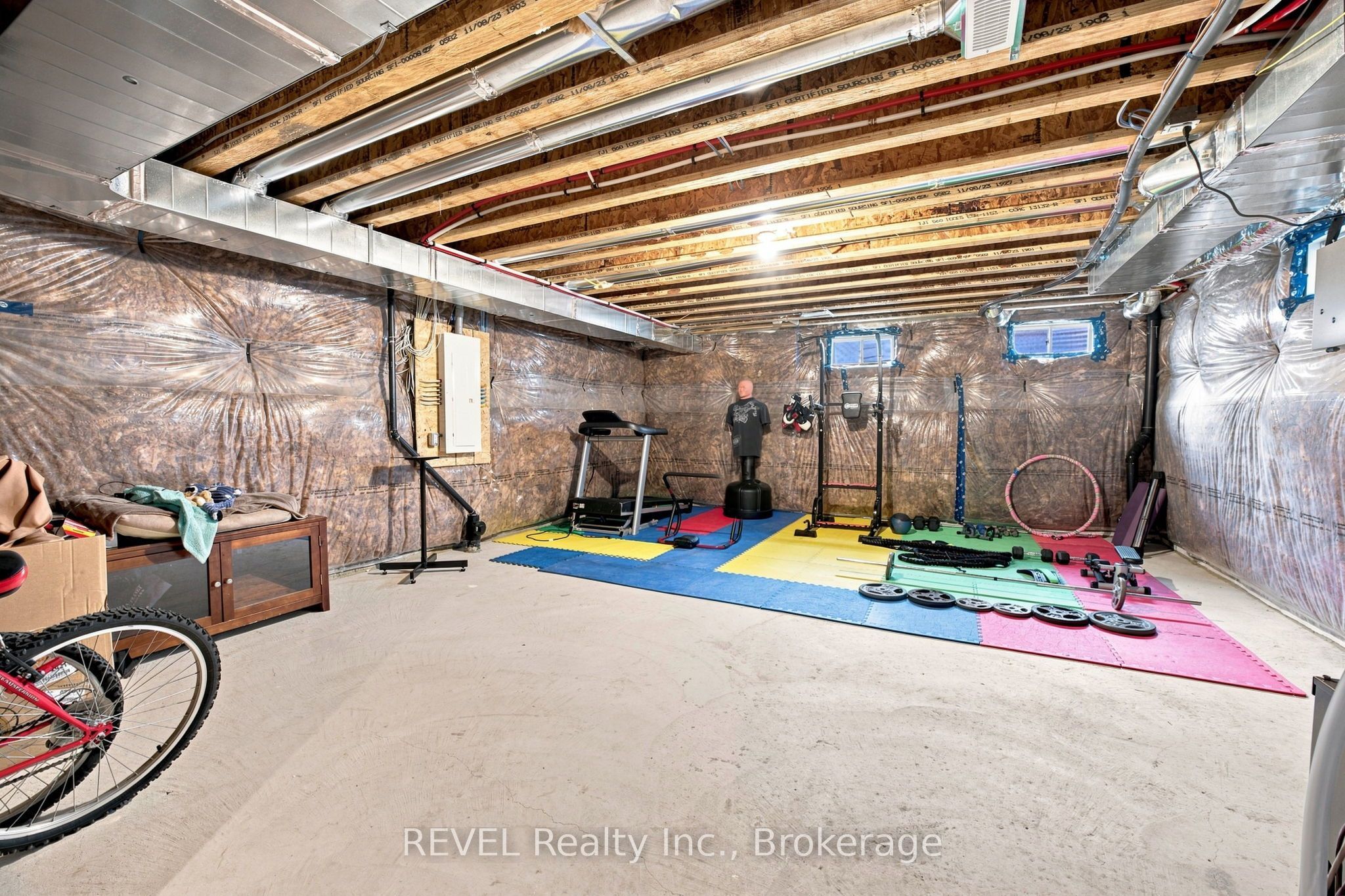 20 Selection Heights Property Photo 34