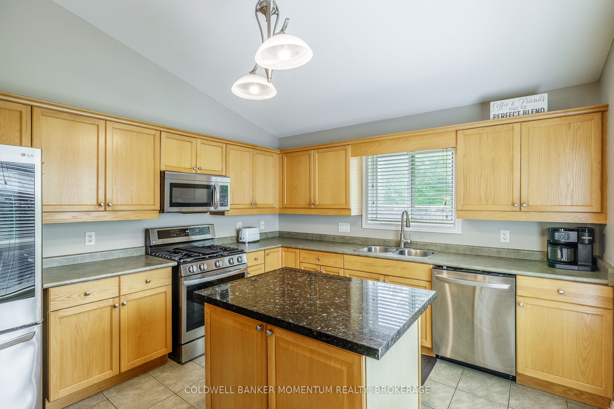 18 Loretta Drive Property Photo 16