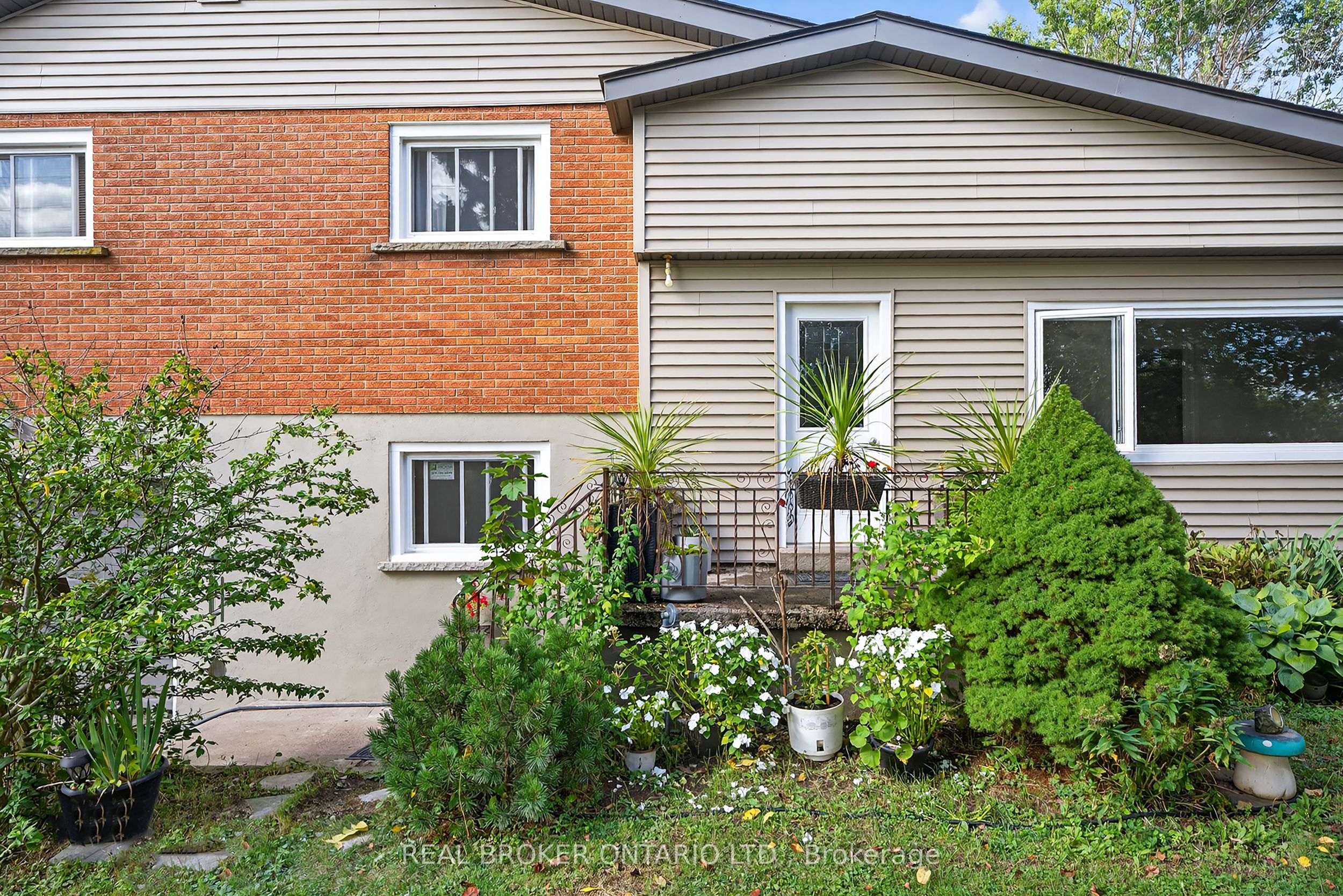 312 Old Guelph Road Property Photo 2