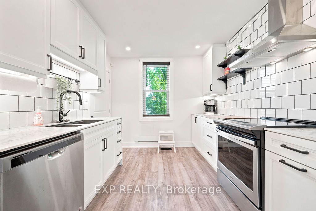 12595 Lanark Road Property Photo 19