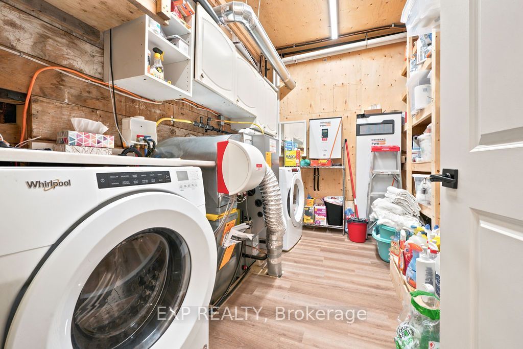 12595 Lanark Road Property Photo 42