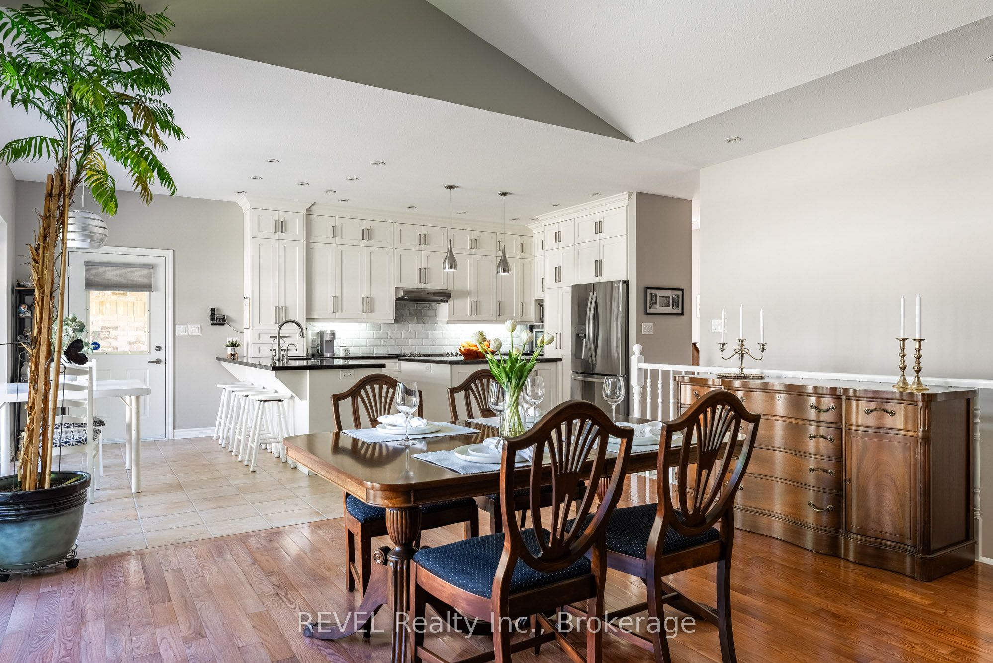 139 Glendale Avenue 1 Property Photo 11