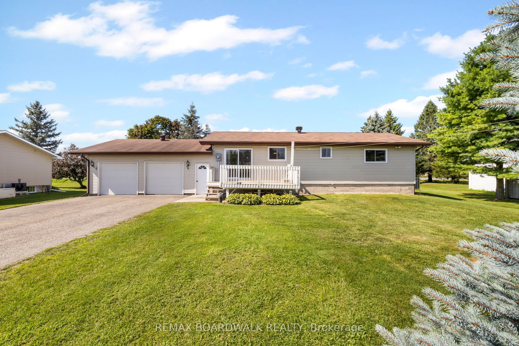 189 Arnold Drive Property Photo 4