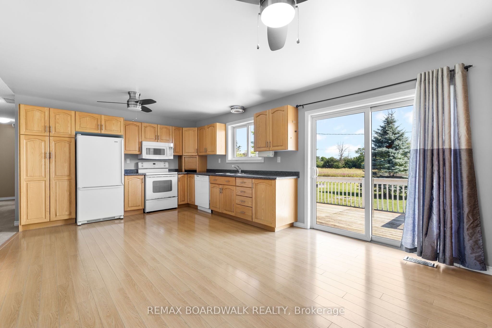189 Arnold Drive Property Photo 10