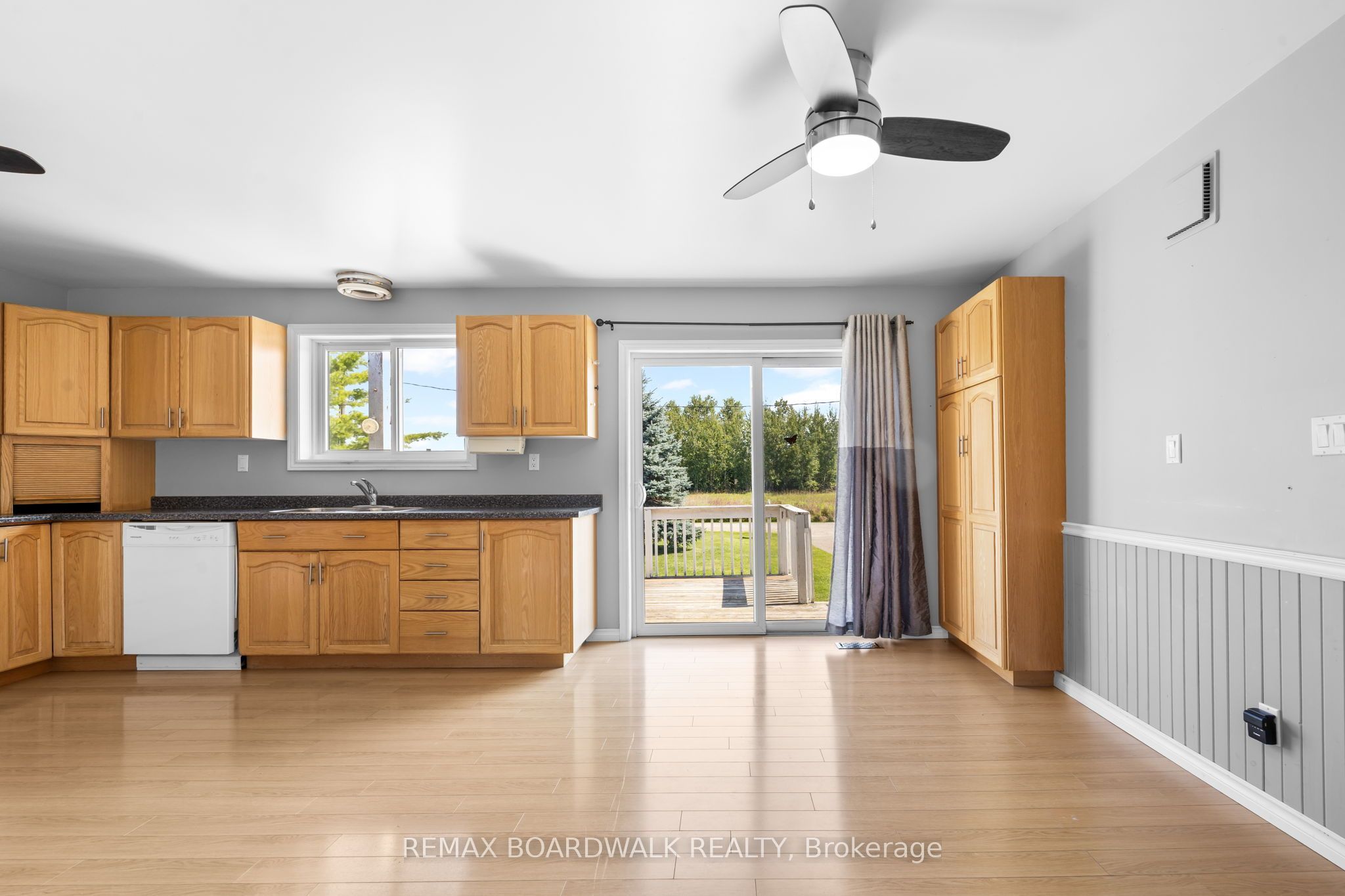 189 Arnold Drive Property Photo 12