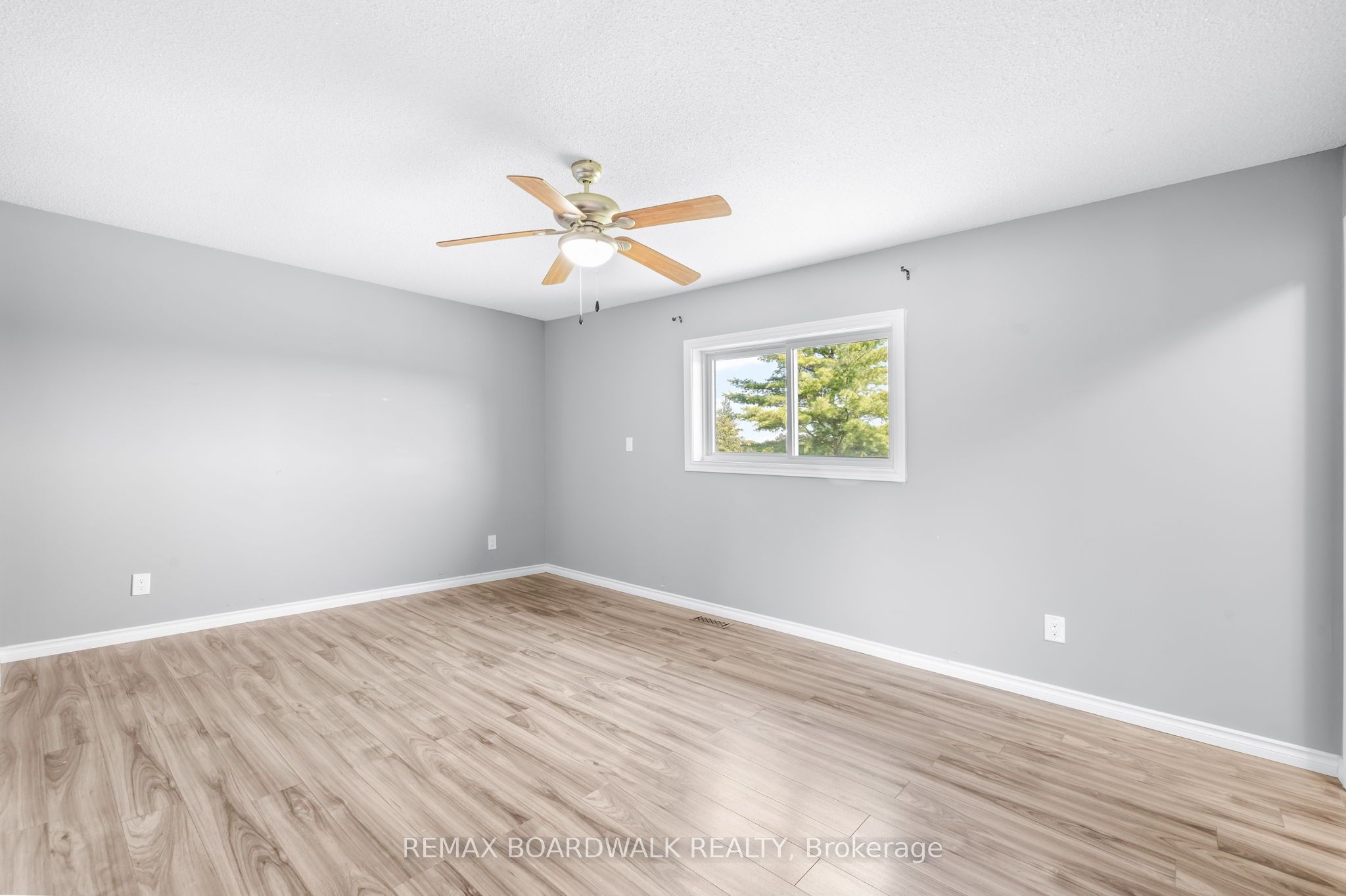 189 Arnold Drive Property Photo 17