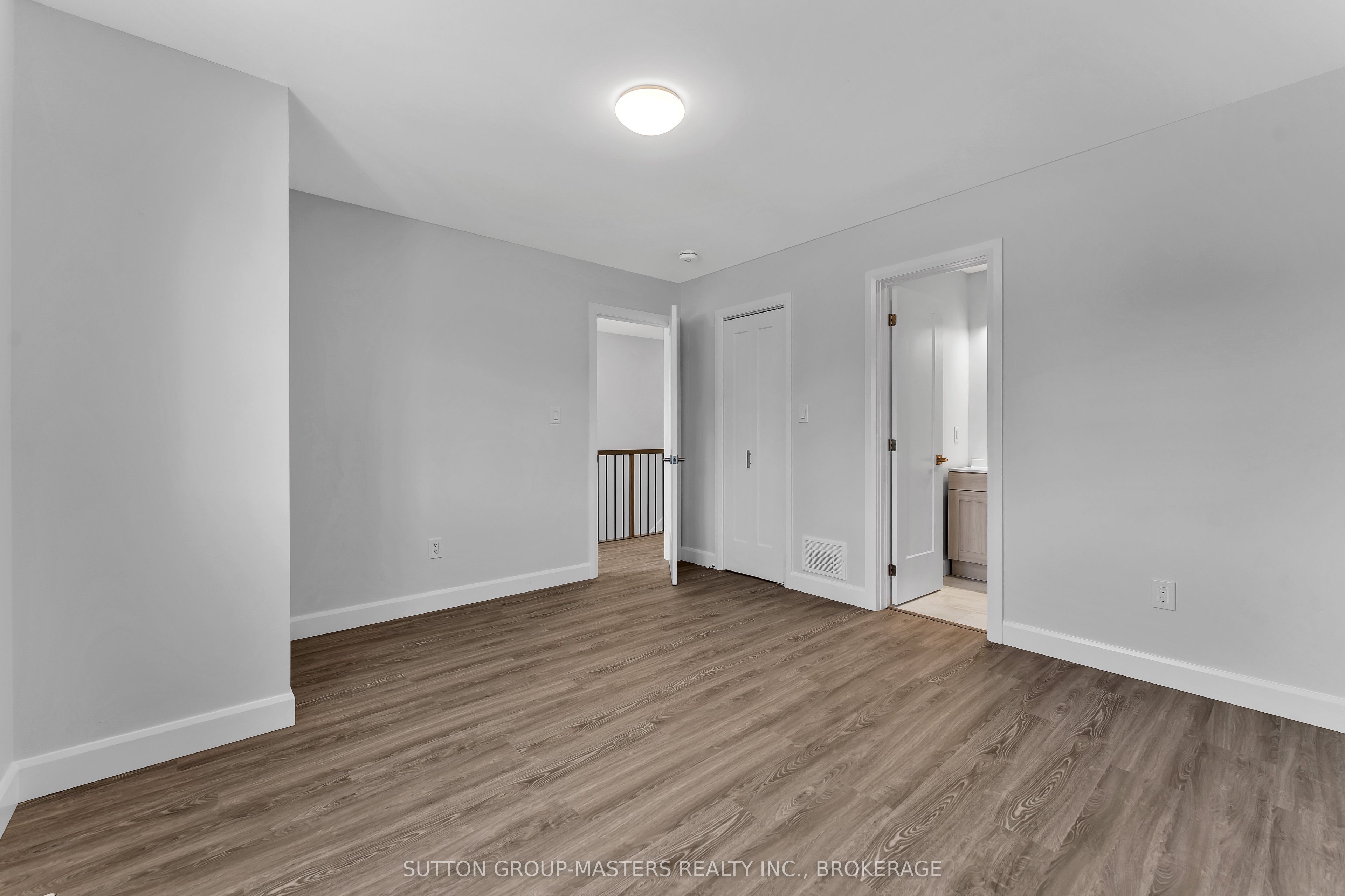 108 Main Street A Property Photo 17